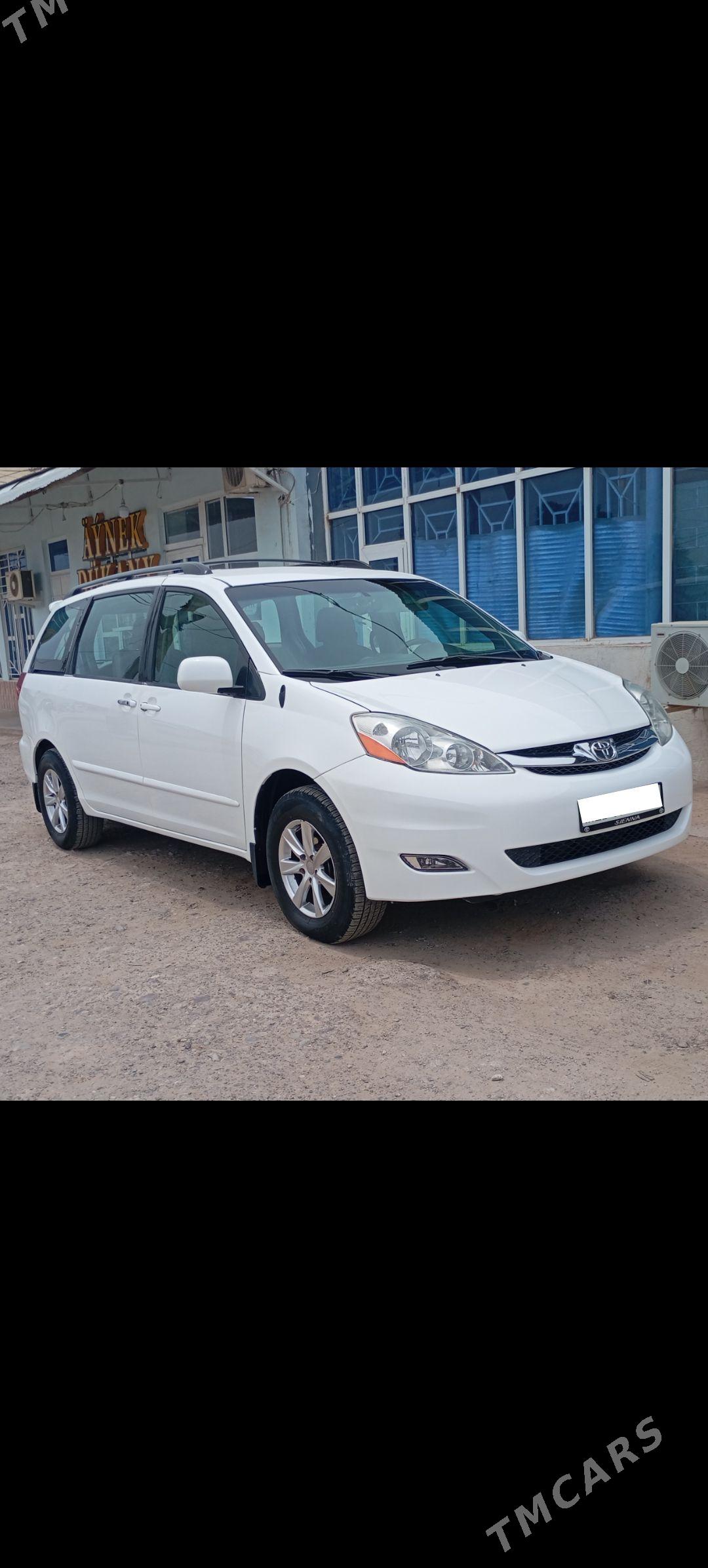 Toyota Sienna 2008 - 260 000 TMT - Векильбазар - img 1
