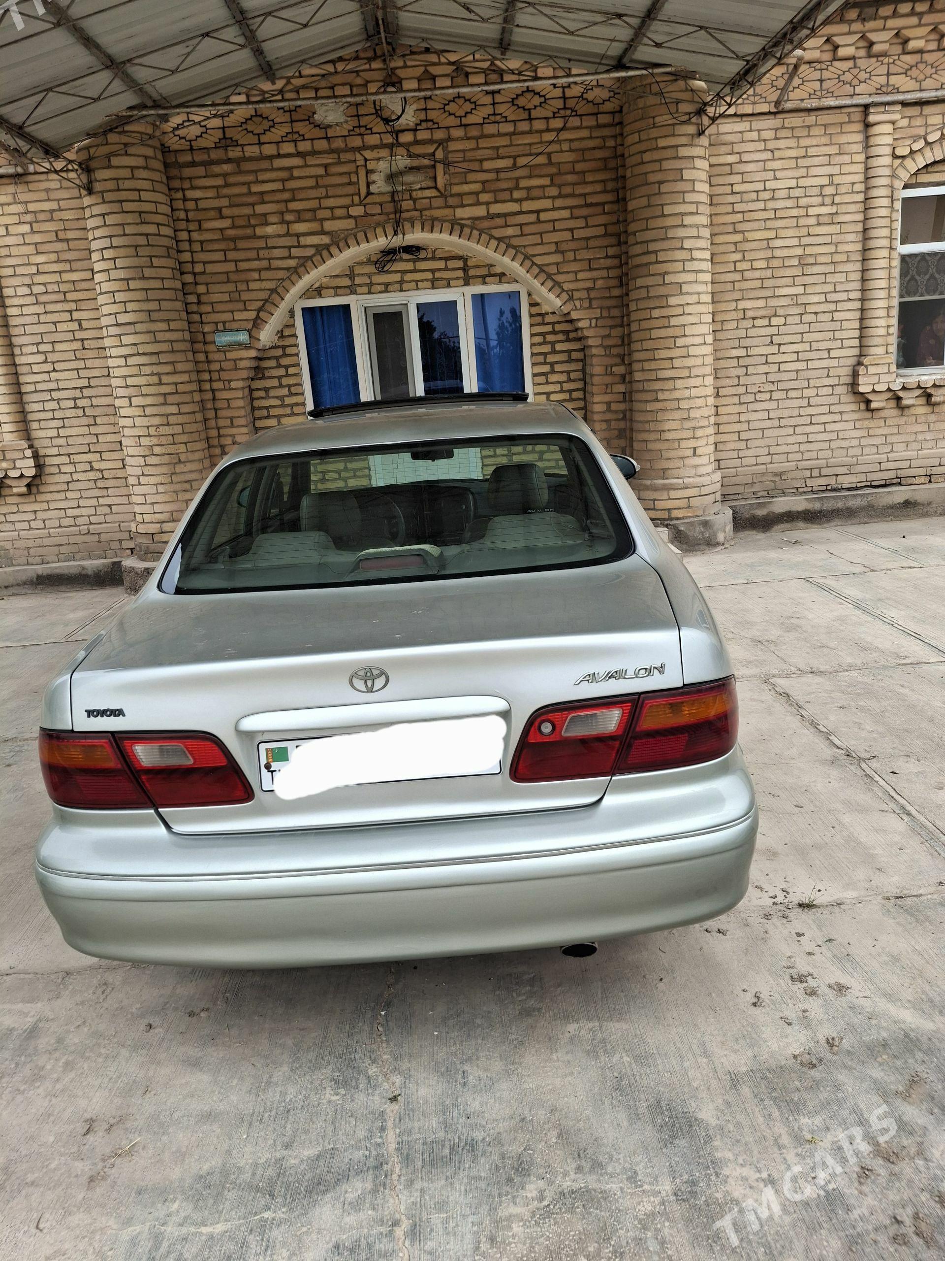 Toyota Avalon 1999 - 150 000 TMT - Сейди - img 1