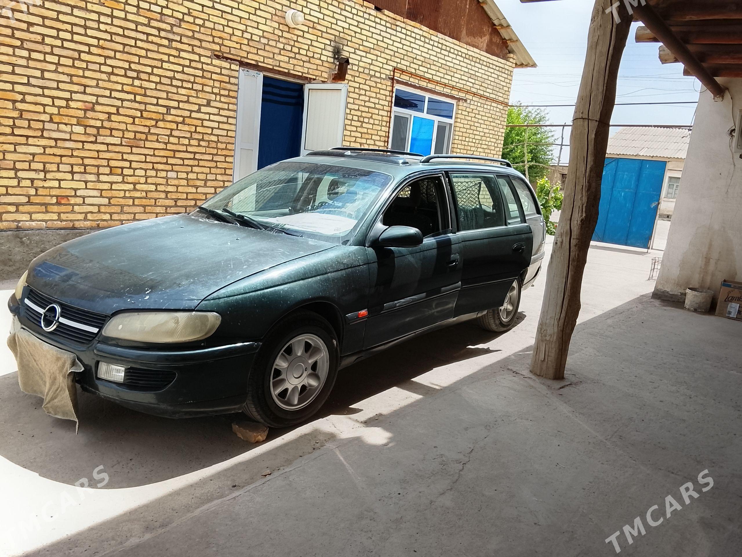 Opel Omega 1996 - 22 000 TMT - Hojambaz - img 1