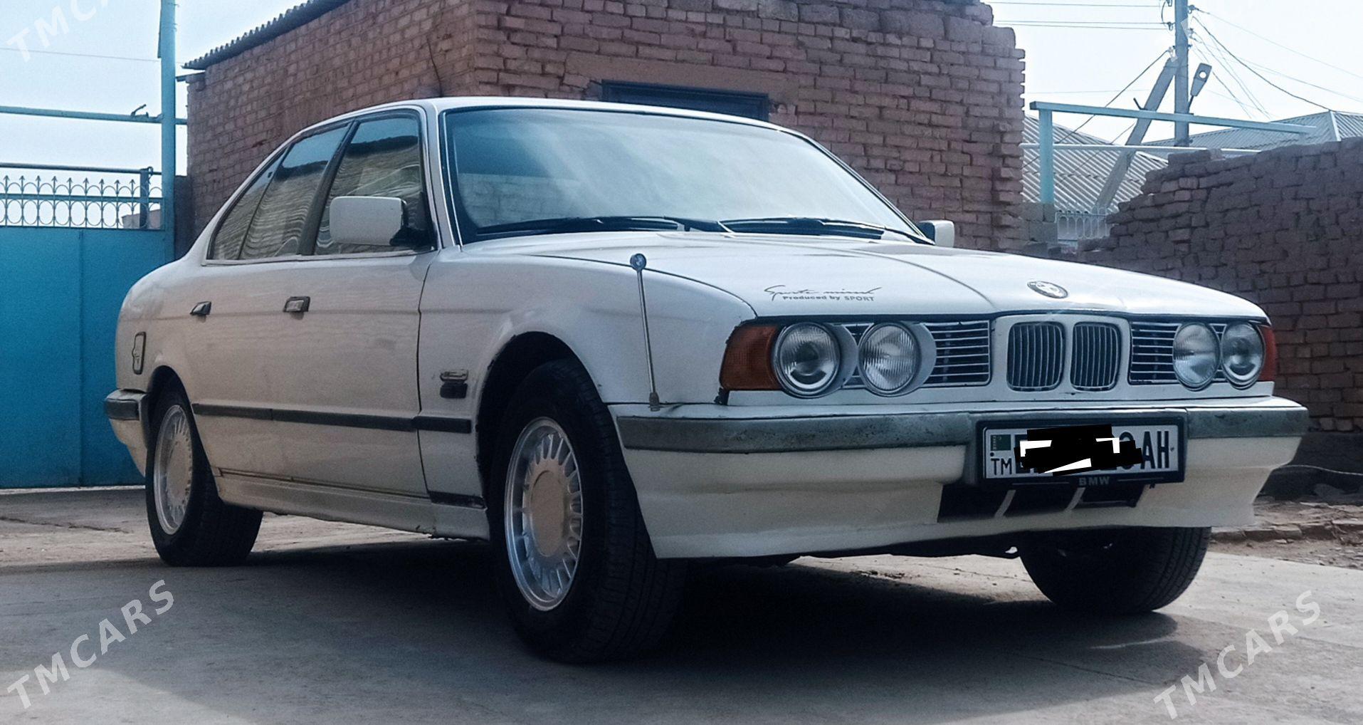 BMW 520 1990 - 50 000 TMT - Tejen - img 1