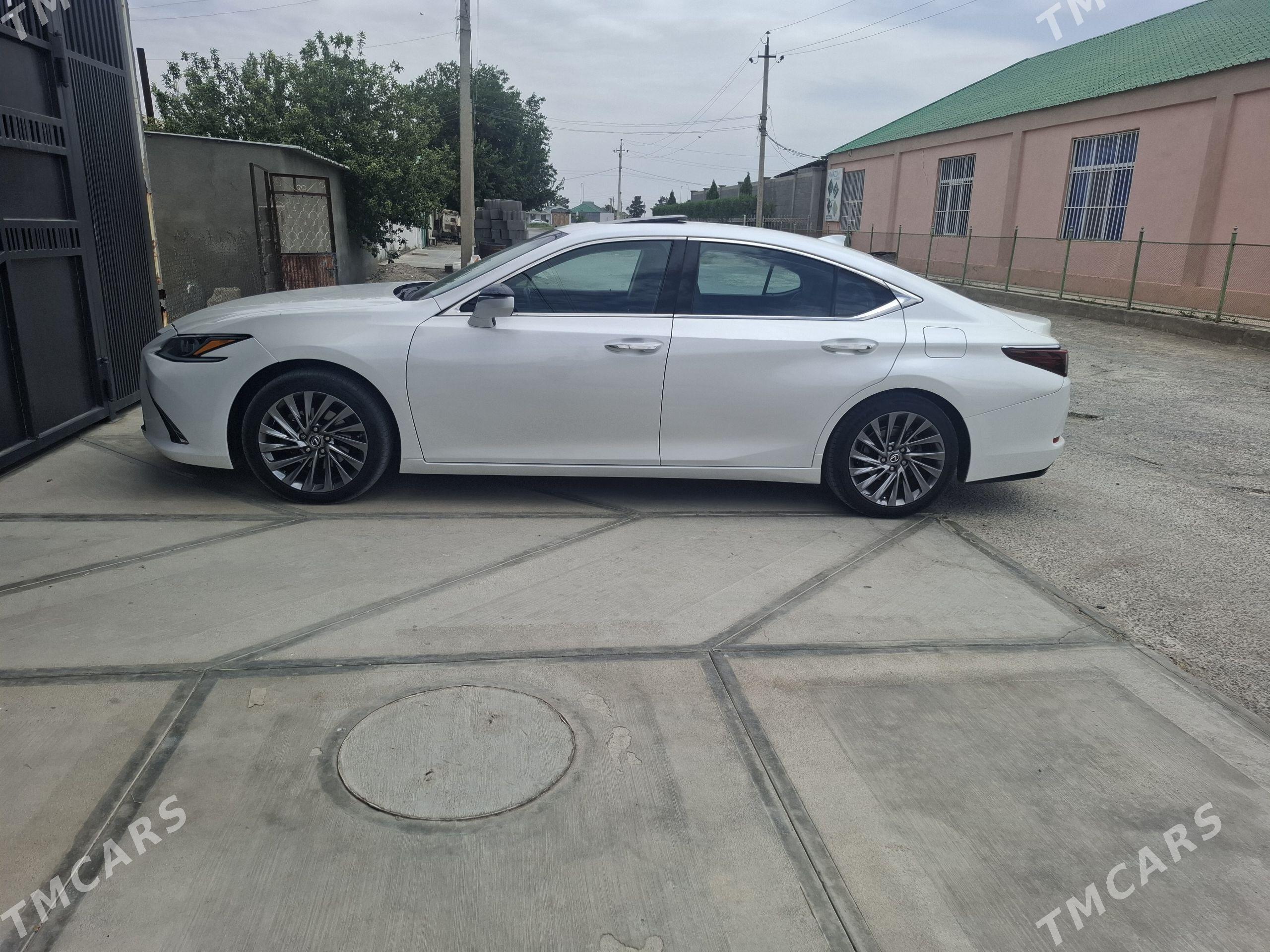 Lexus ES 2023 - 570 000 TMT - Гёкдепе - img 1