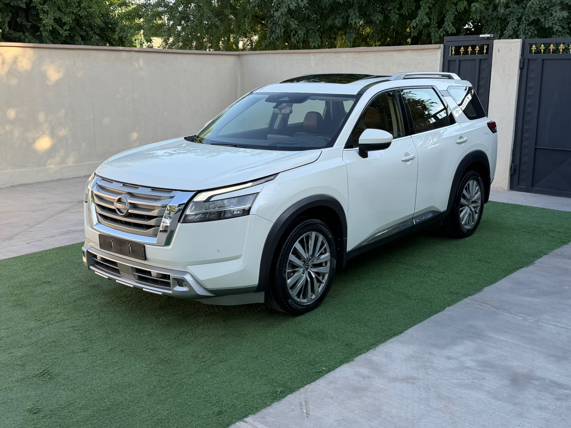 Nissan Pathfinder 2022 - 530 000 TMT - Ашхабад - img 1