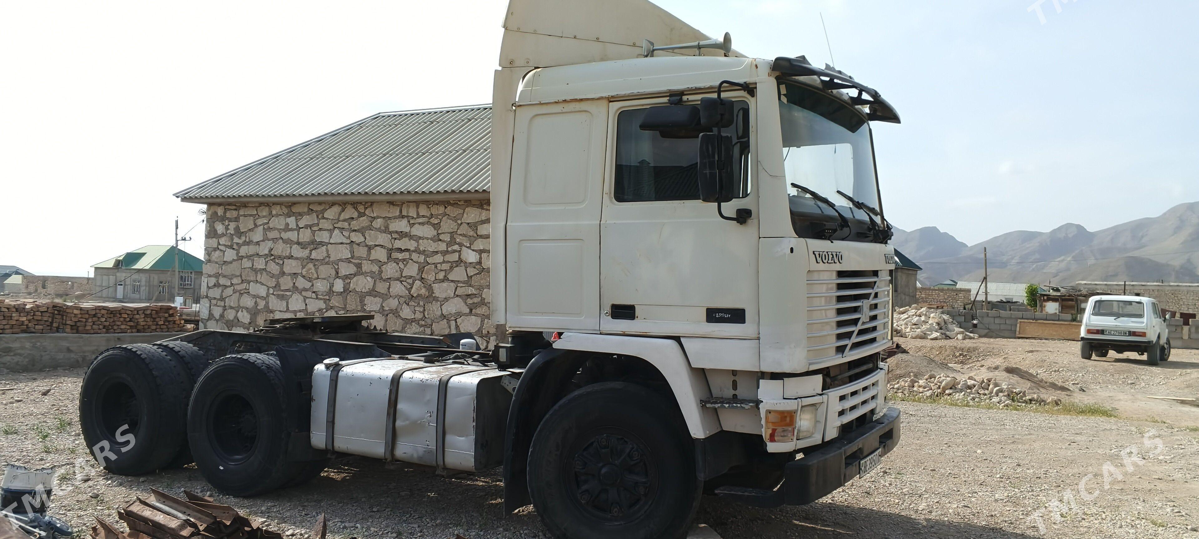 Volvo FH12 1995 - 120 000 TMT - Balkanabat - img 1