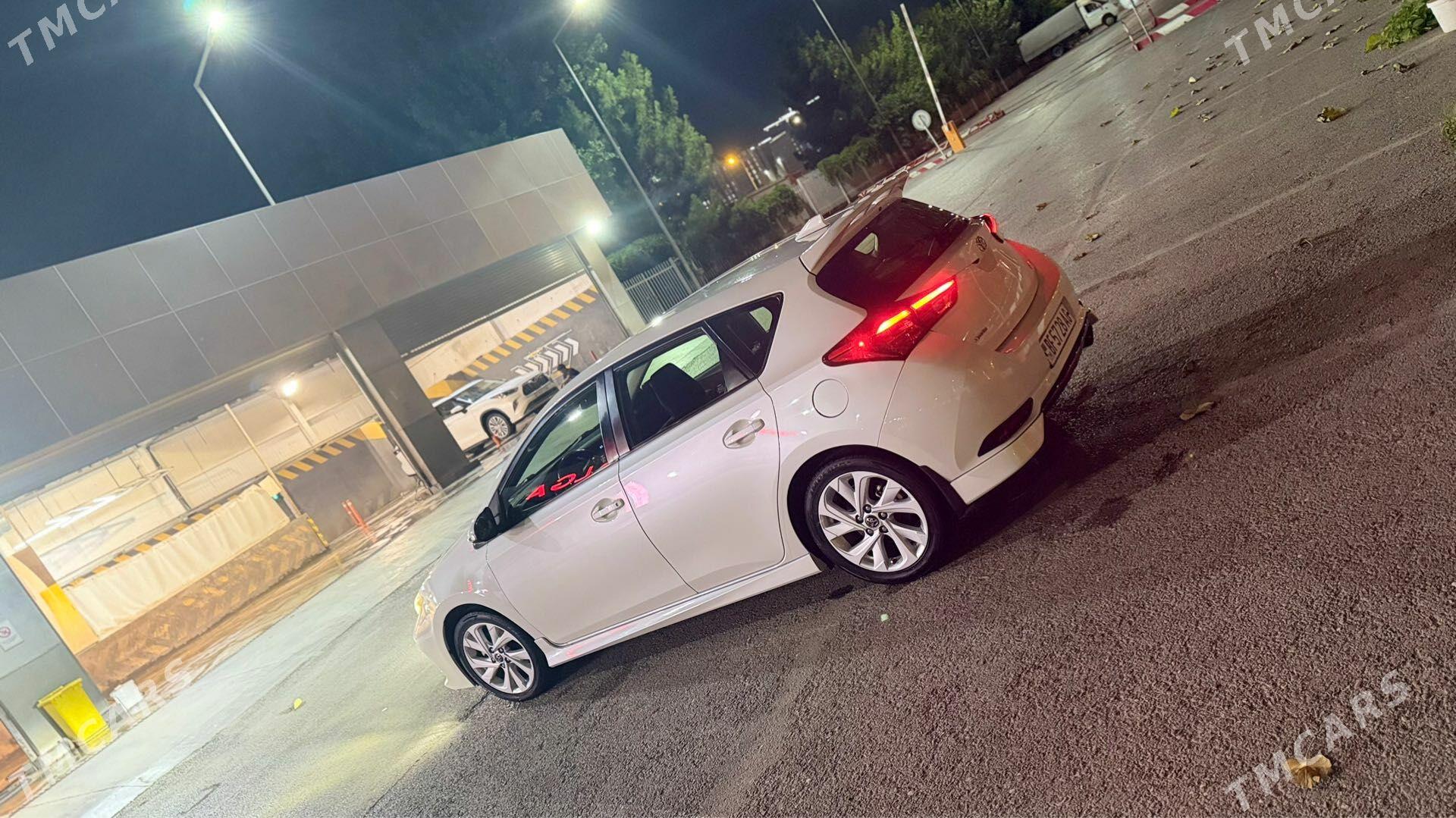 Toyota Corolla 2017 - 220 000 TMT - Aşgabat - img 1