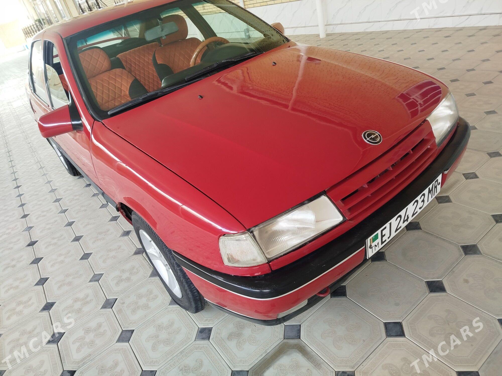 Opel Vectra 1989 - 52 000 TMT - Мары - img 1