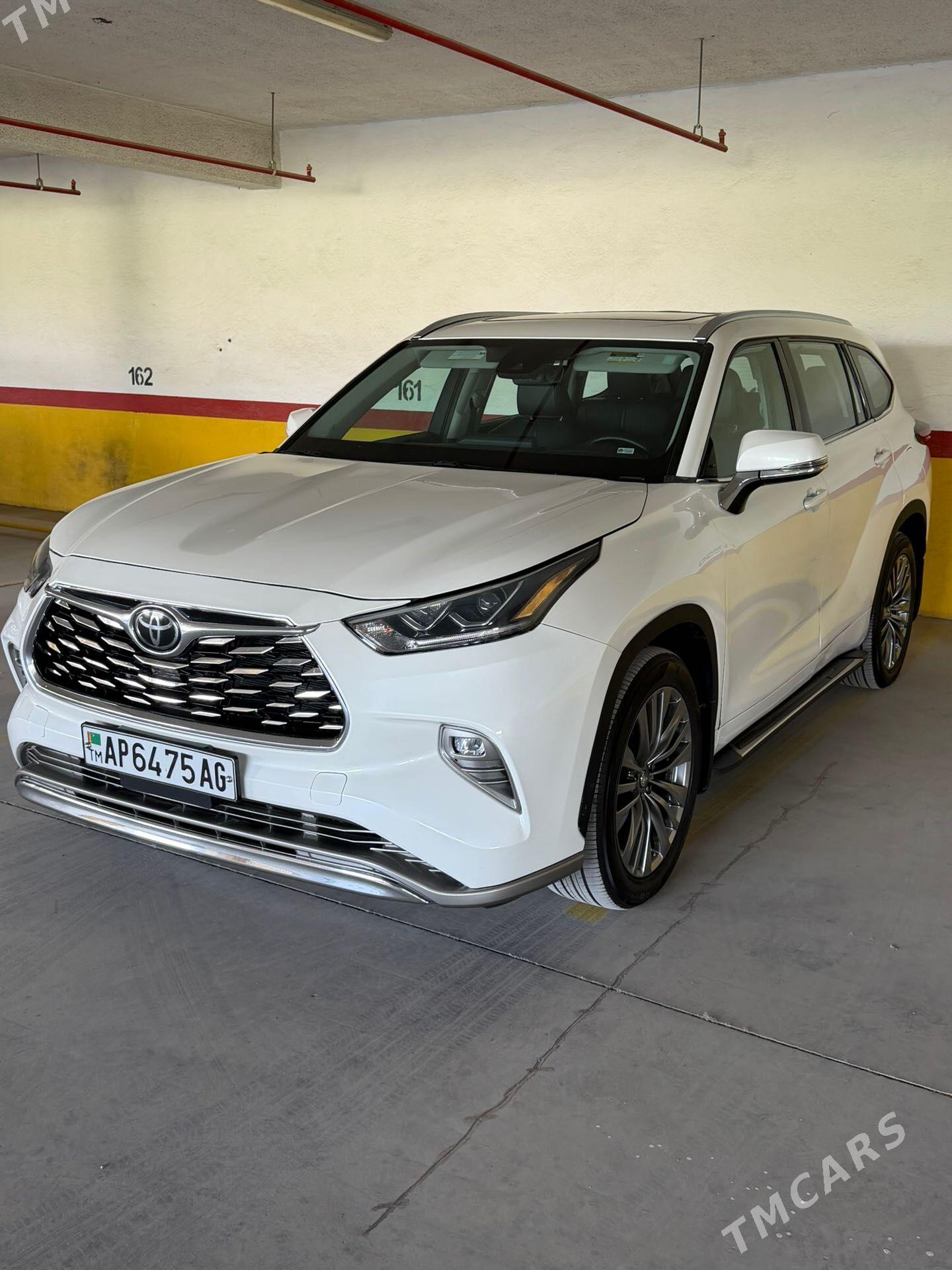 Toyota Highlander 2021 - 500 000 TMT - Aşgabat - img 1