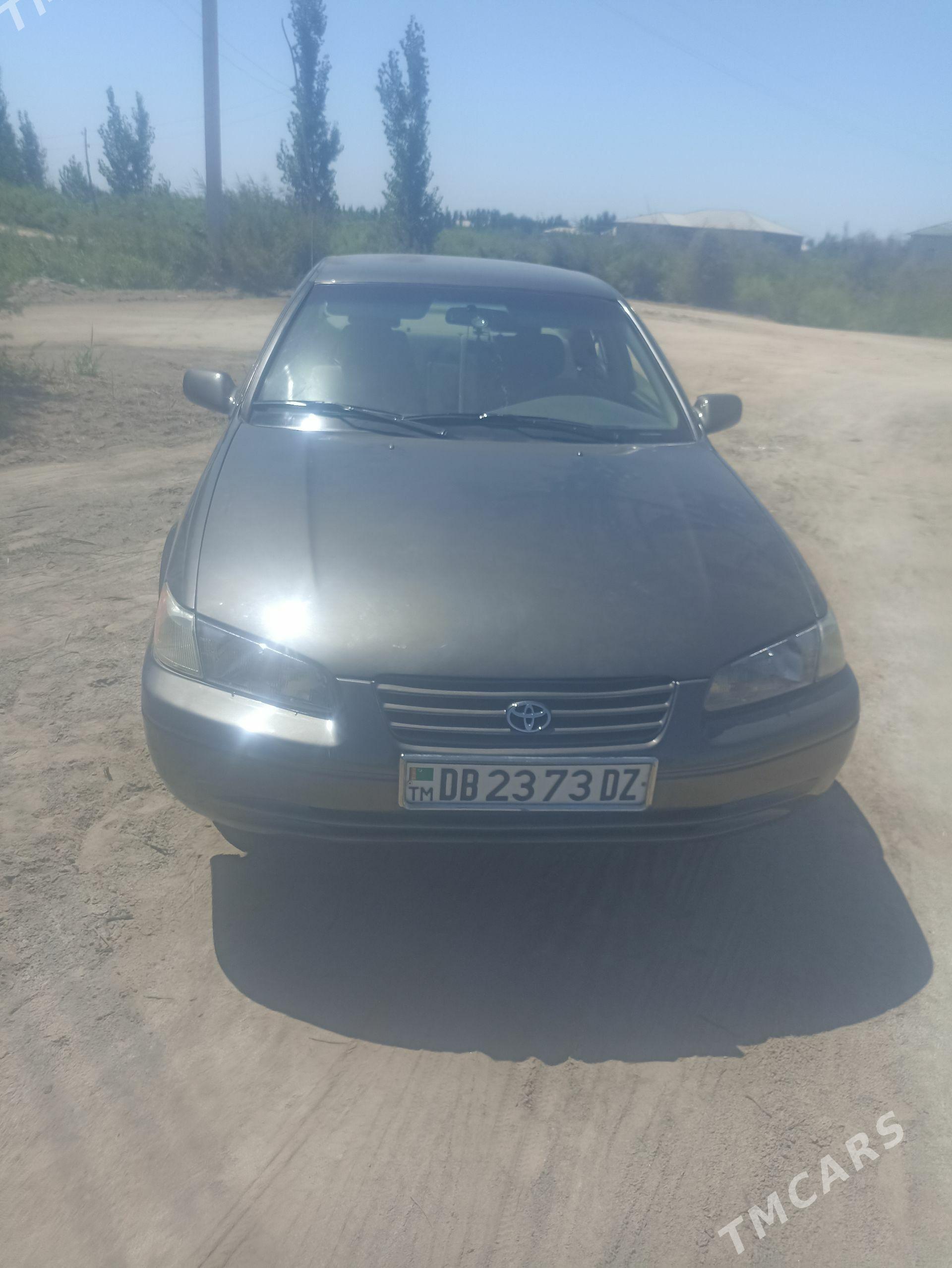 Toyota Camry 1998 - 145 000 TMT - Дашогуз - img 1
