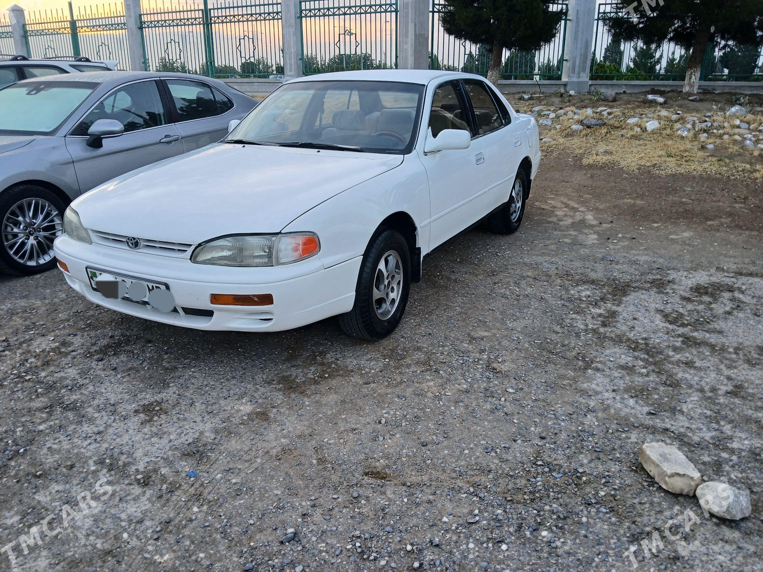 Toyota Camry 1995 - 110 000 TMT - Mary - img 1