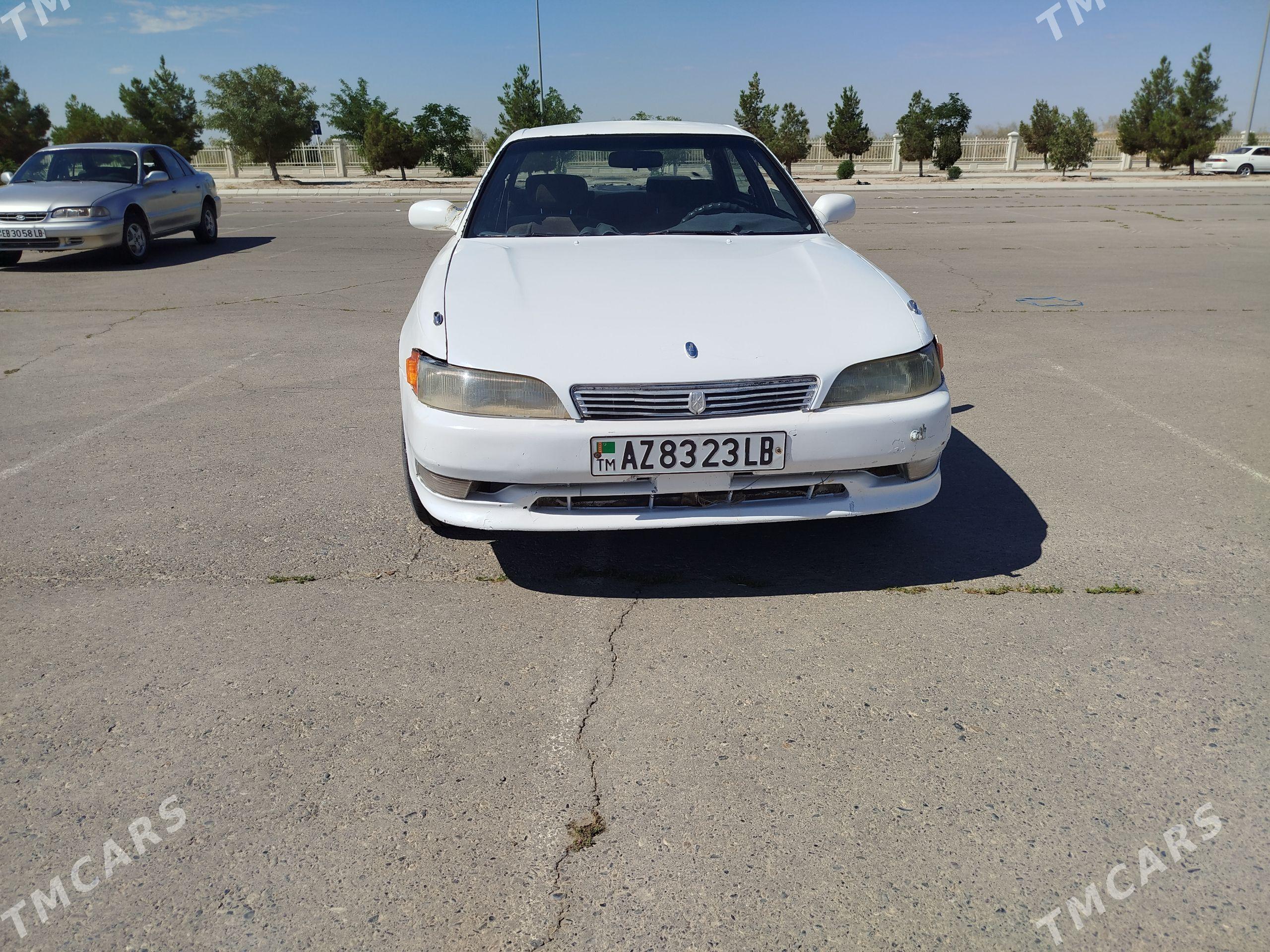 Toyota Mark II 1994 - 35 000 TMT - Фарап - img 1