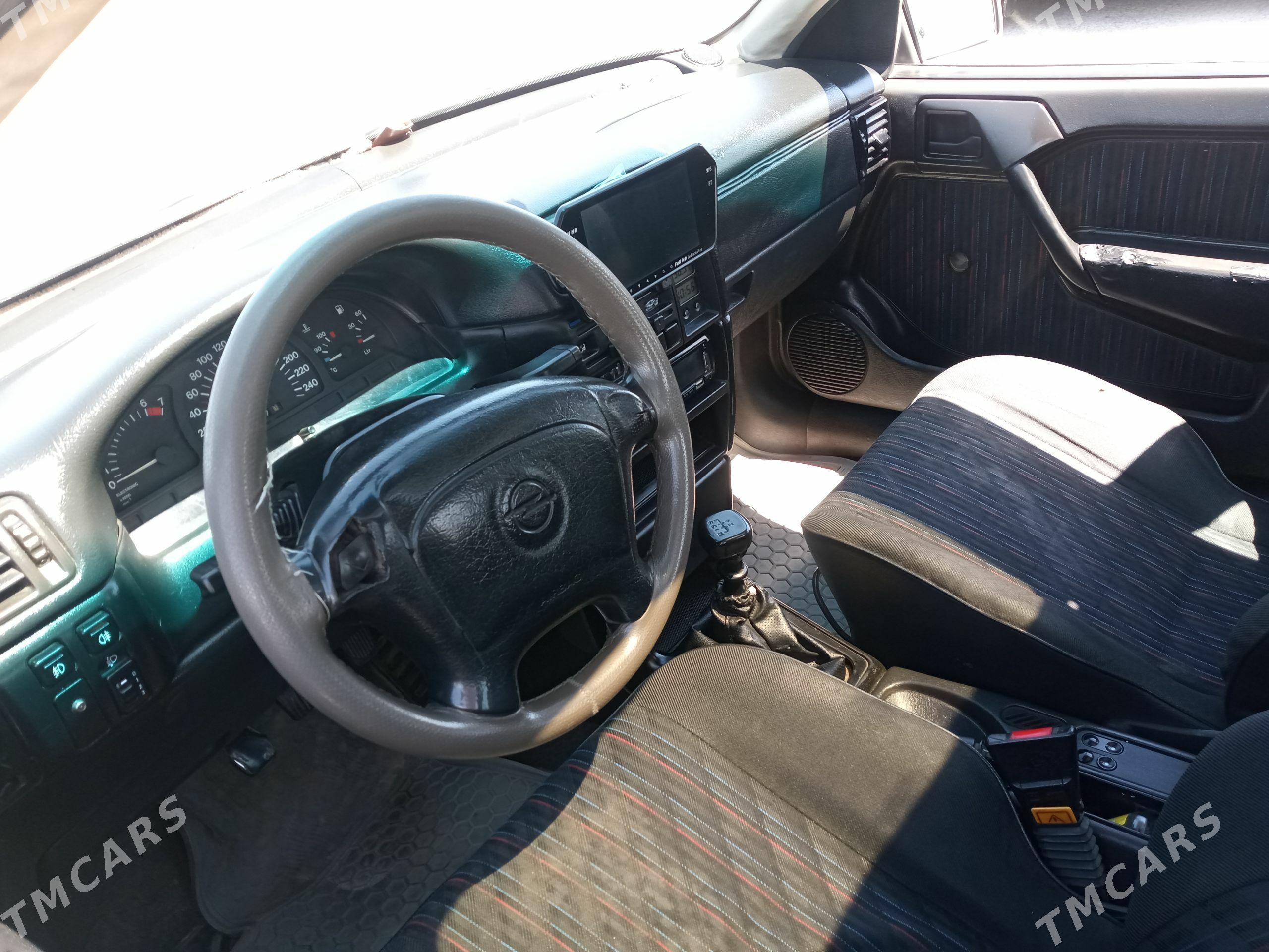Opel Vectra 1994 - 45 000 TMT - Туркменабат - img 1