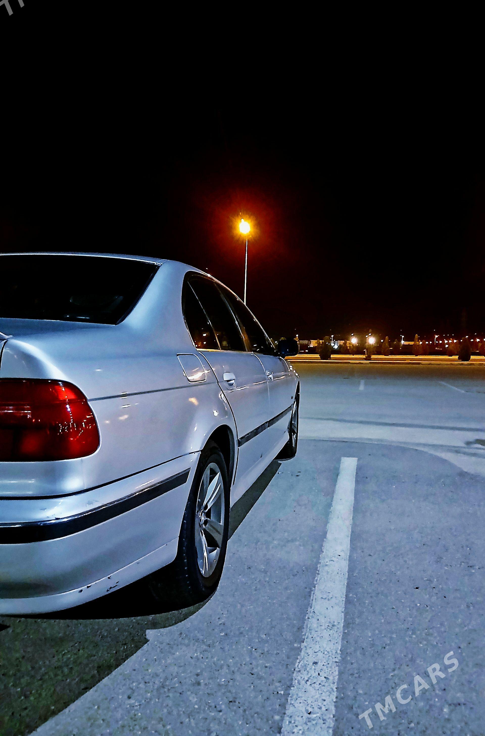 BMW E39 1998 - 72 000 TMT - Balkanabat - img 1