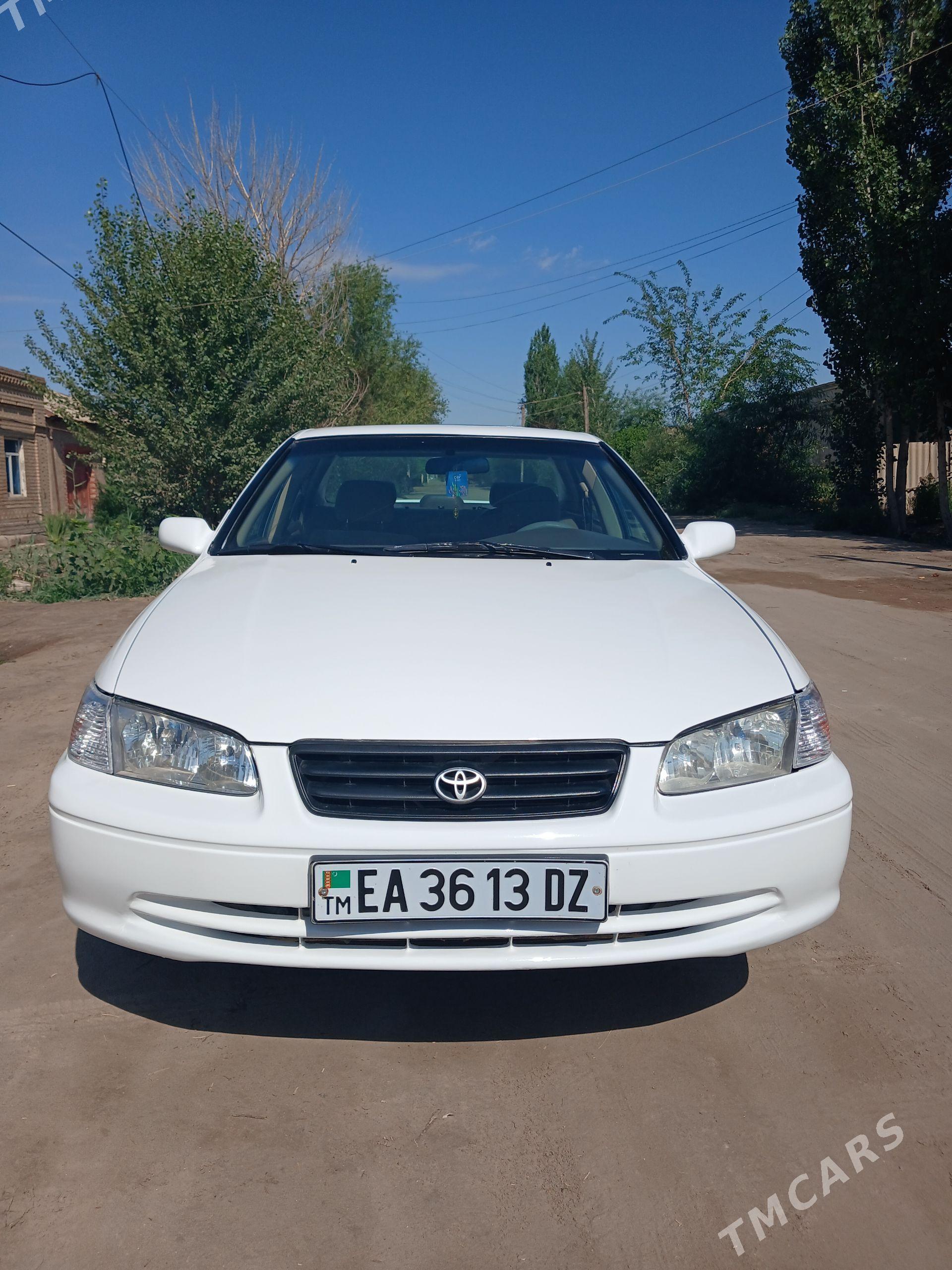 Toyota Camry 2000 - 170 000 TMT - Кёнеургенч - img 1