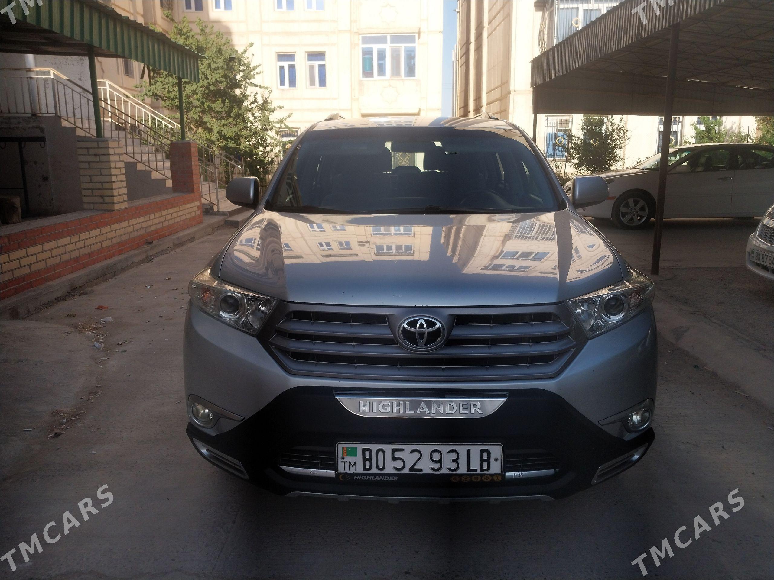 Toyota Highlander 2012 - 360 000 TMT - Туркменабат - img 1