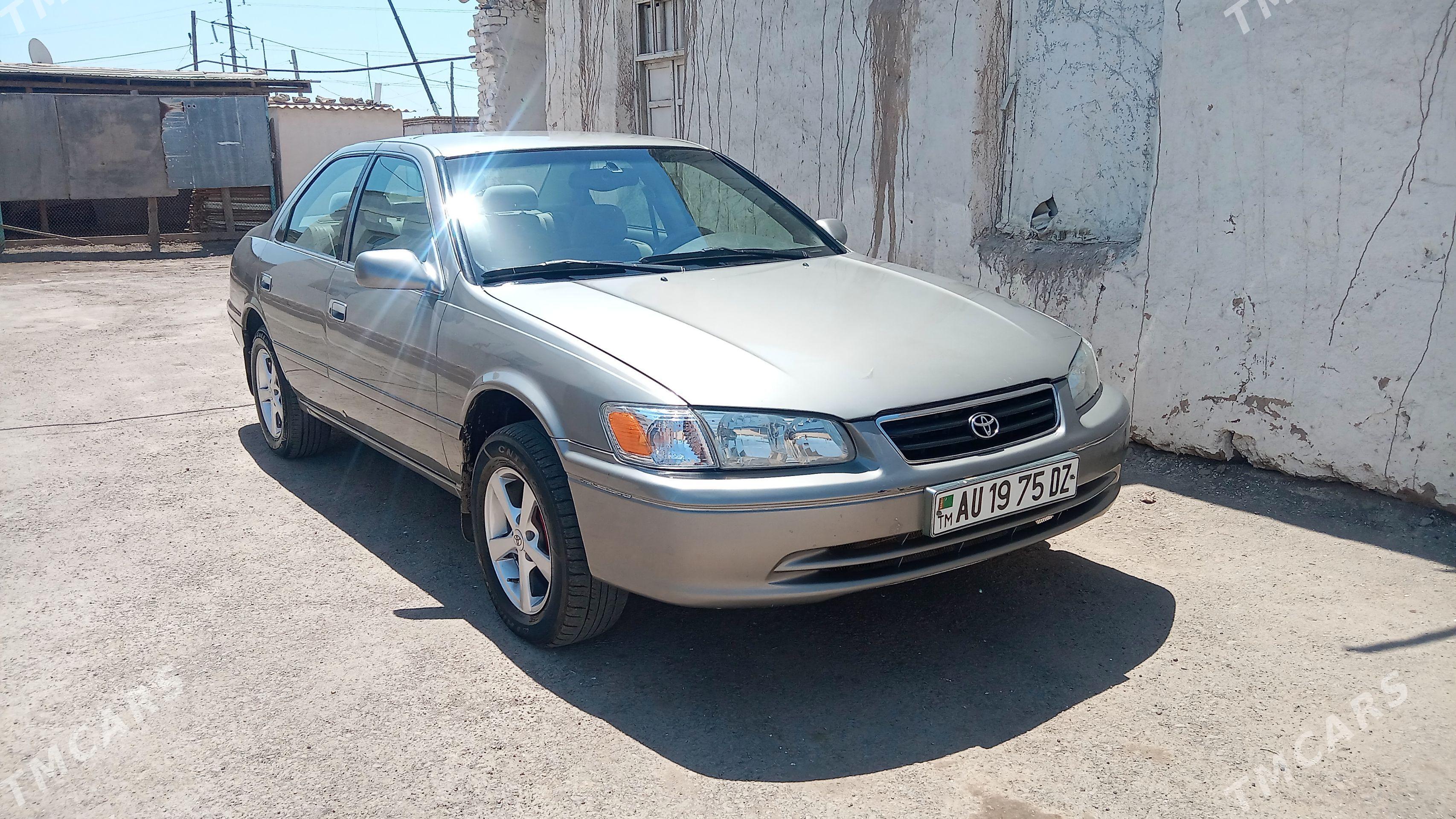 Toyota Camry 2000 - 176 000 TMT - Daşoguz - img 1