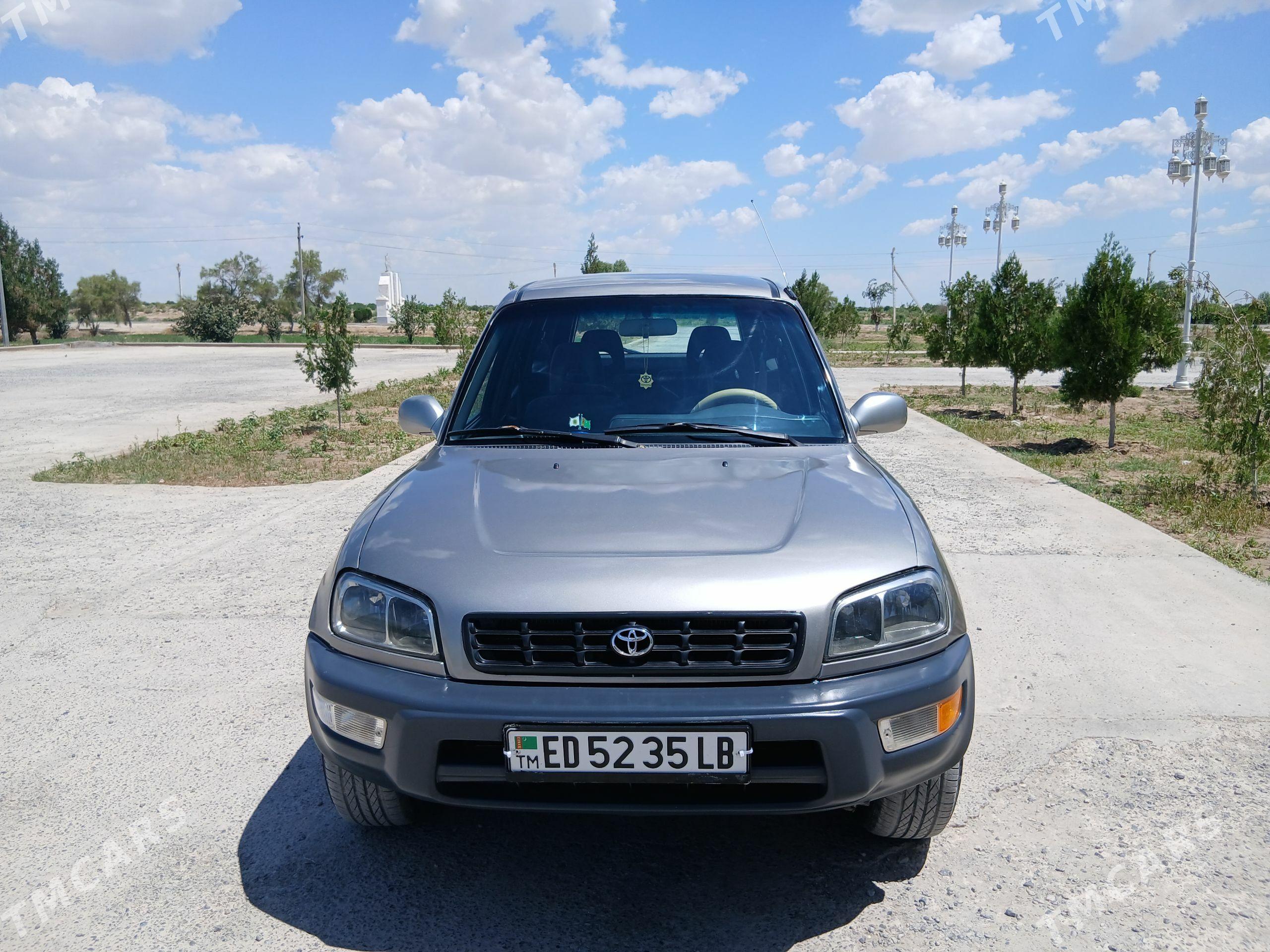 Toyota RAV4 1999 - 115 000 TMT - Халач - img 1