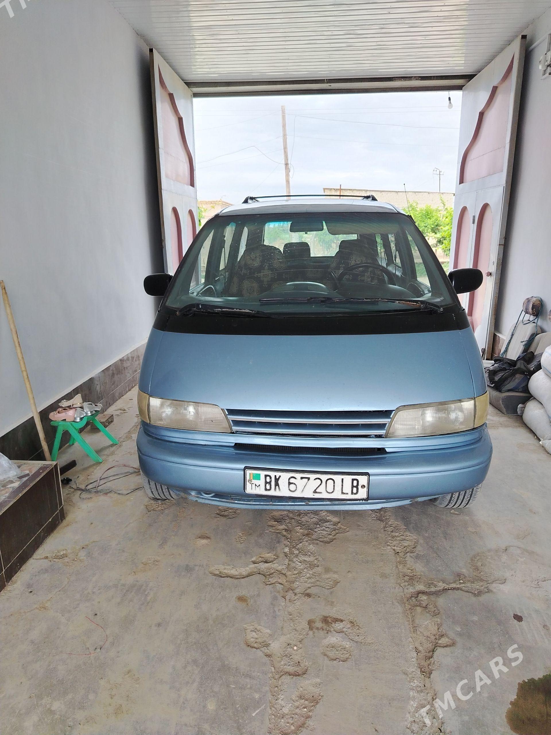 Toyota Previa 1995 - 60 000 TMT - Фарап - img 1