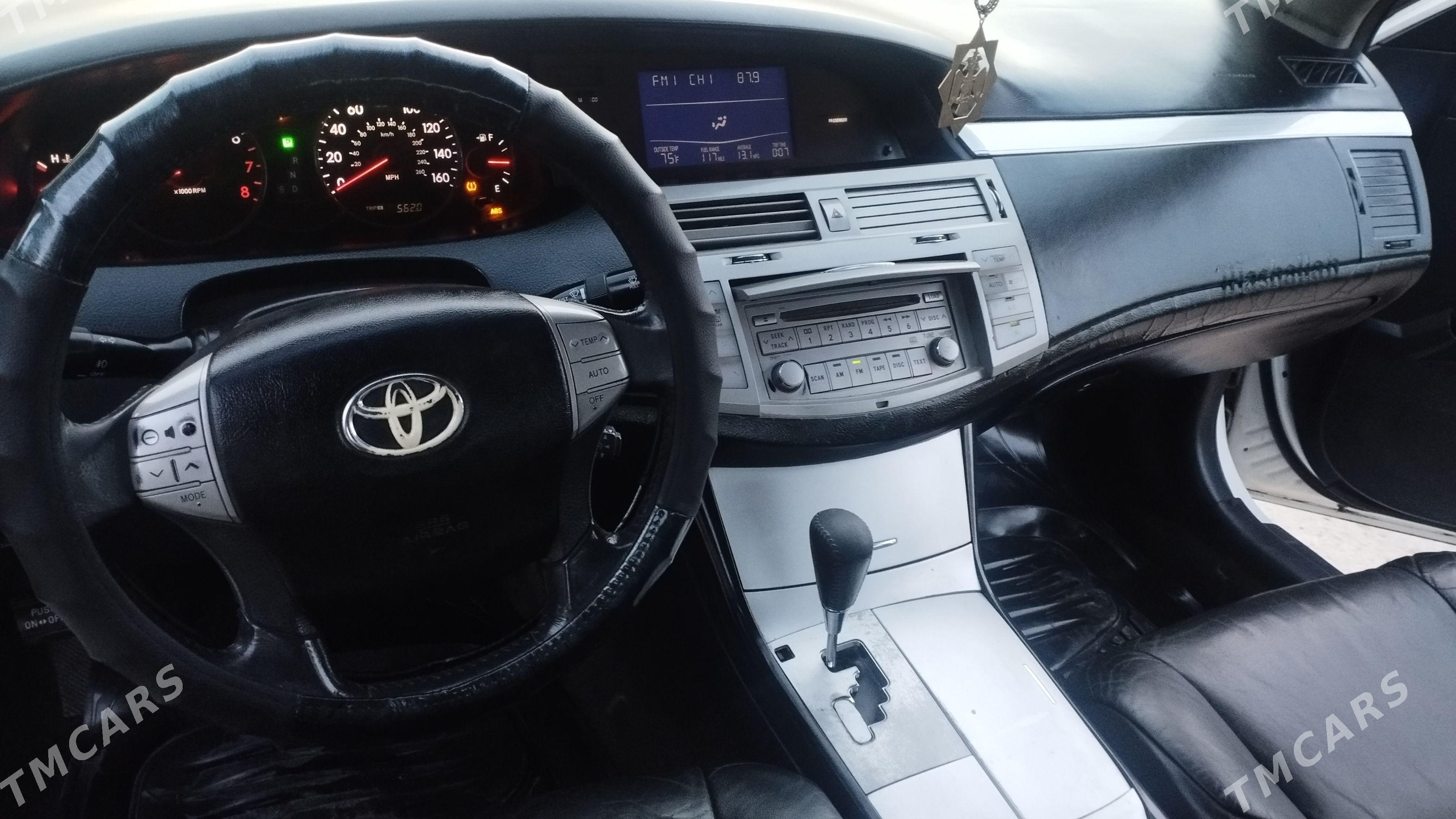 Toyota Avalon 2008 - 170 000 TMT - Çärjew - img 1
