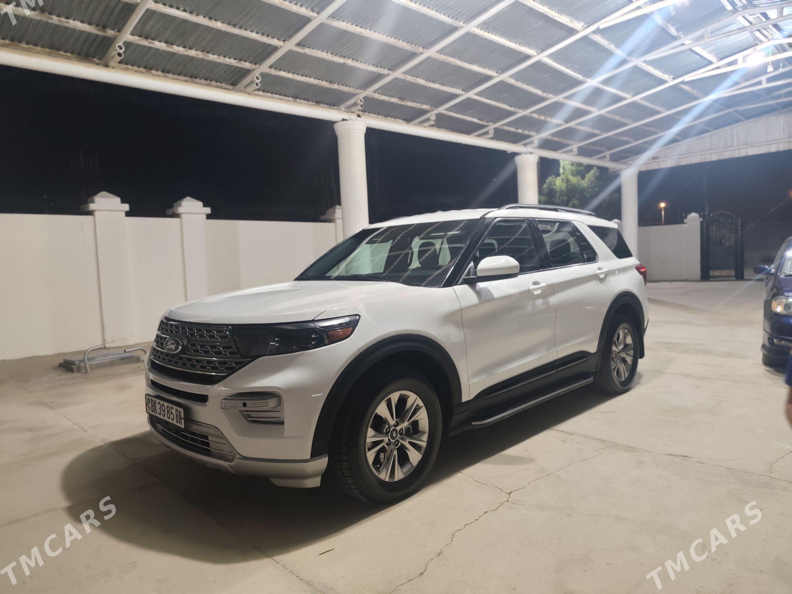 Ford Explorer 2022 - 355 000 TMT - Балканабат - img 1