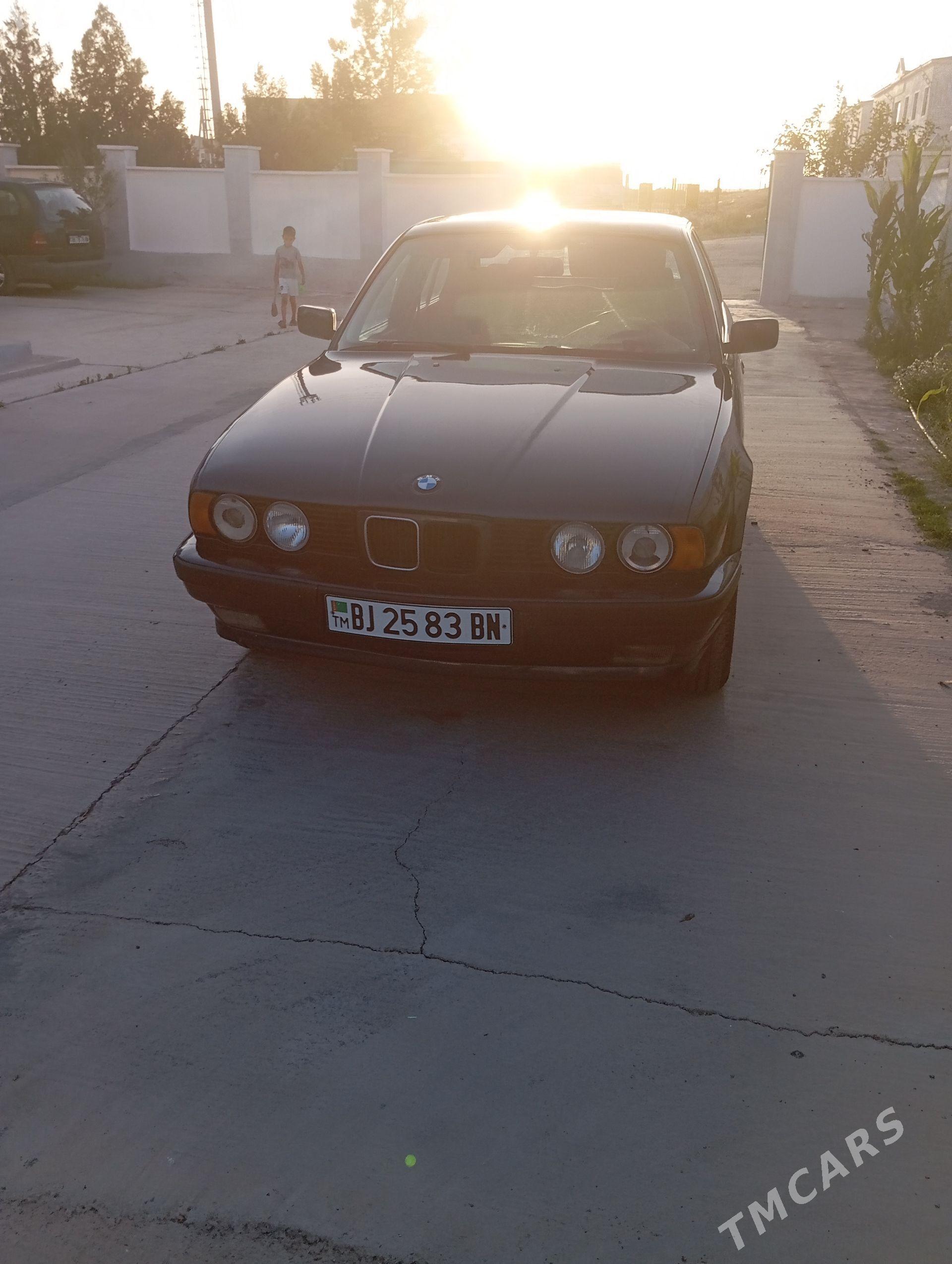 BMW 5 Series 1992 - 67 000 TMT - Balkanabat - img 1