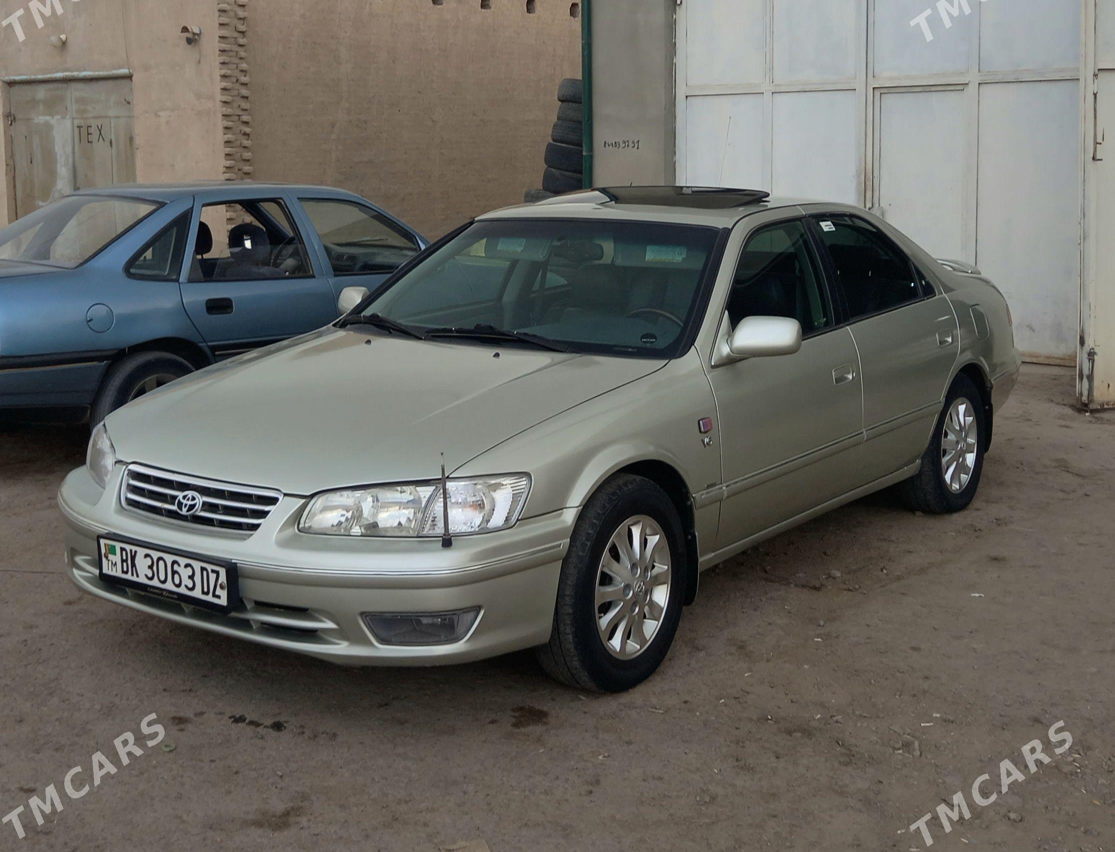 Toyota Camry 2001 - 195 000 TMT - Губадаг - img 1
