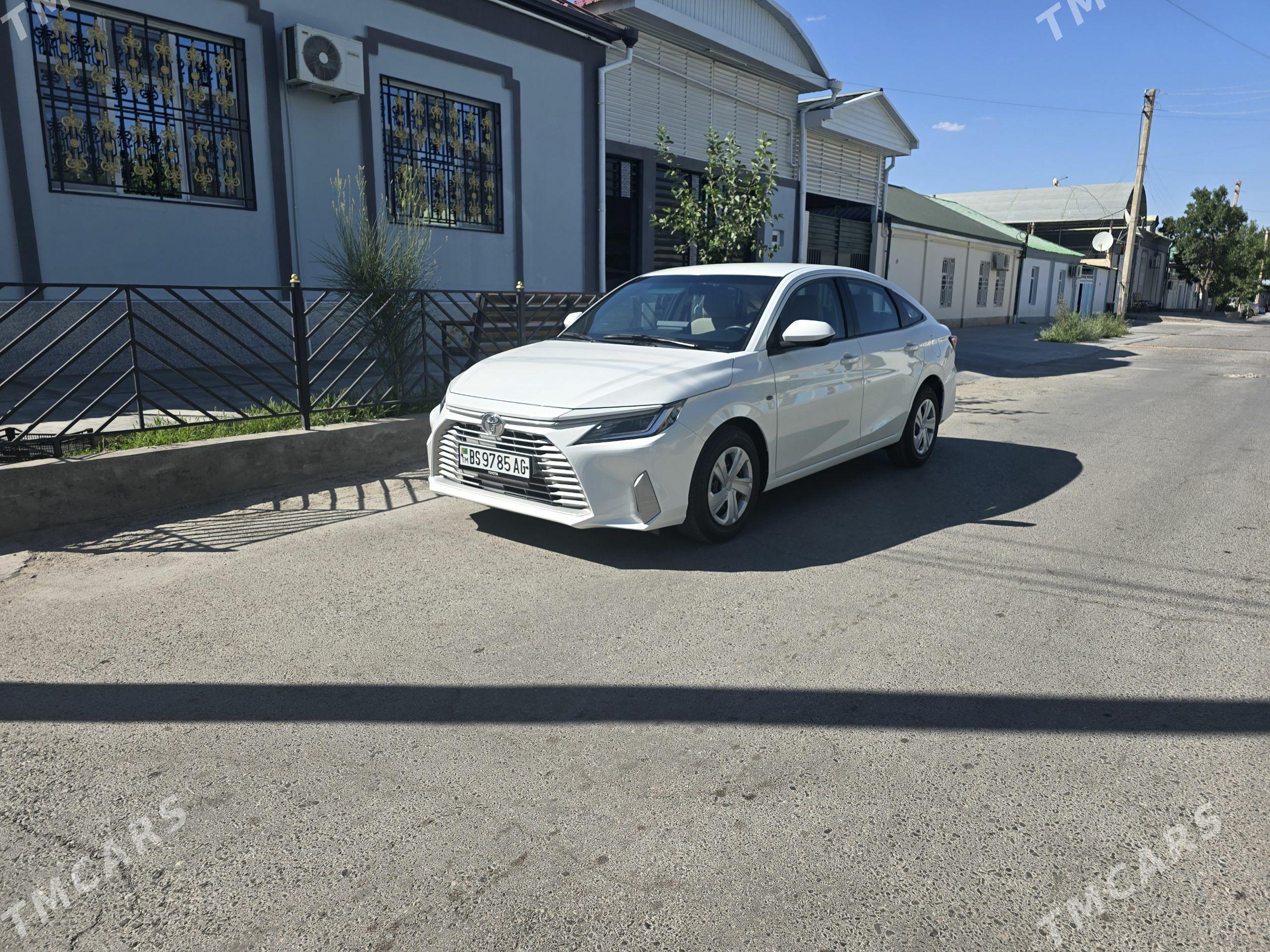 Toyota Yaris 2022 - 279 000 TMT - 11 mkr - img 1