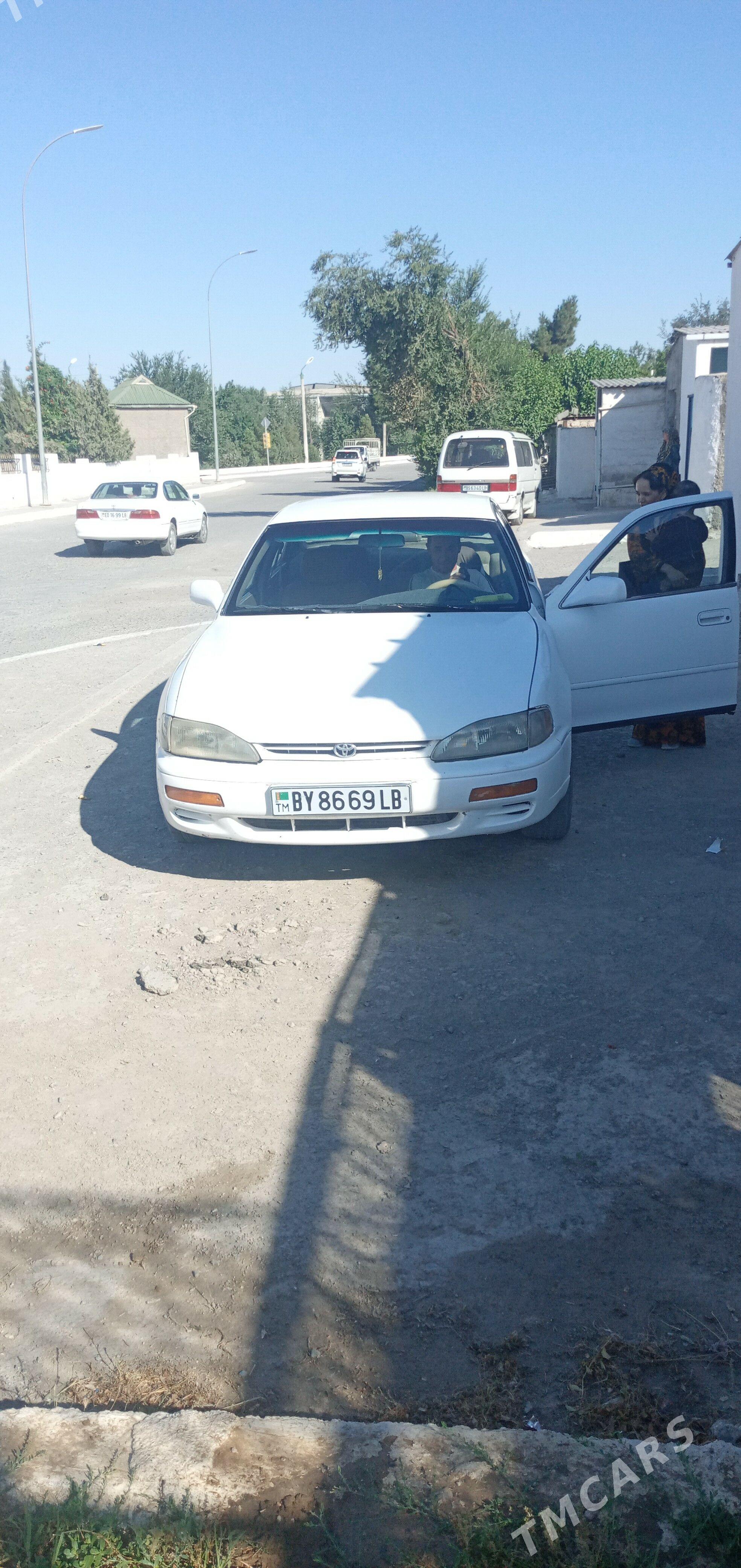 Toyota Camry 1996 - 71 000 TMT - Магданлы - img 1