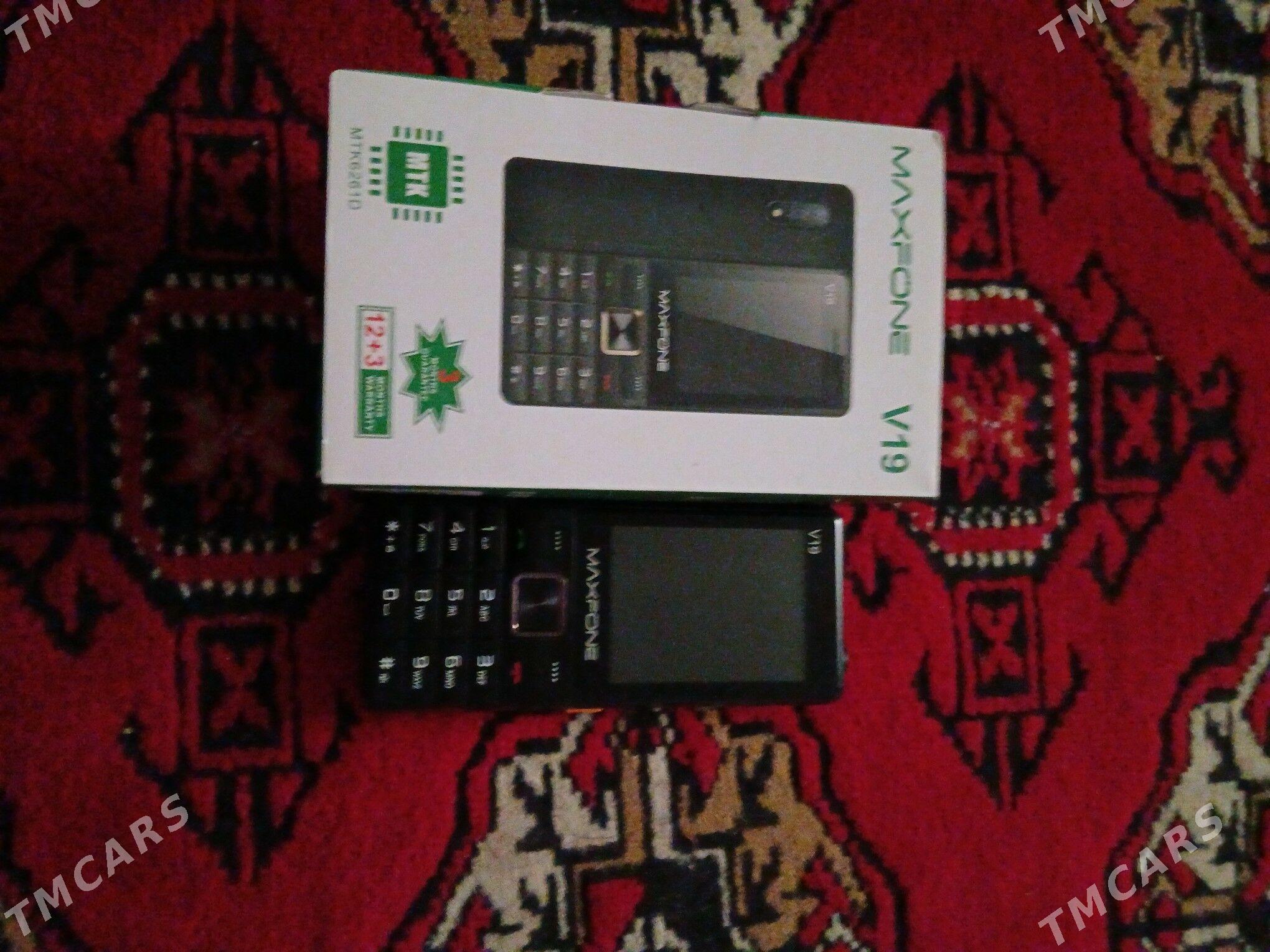 MAXFONE V19 - Mary - img 1