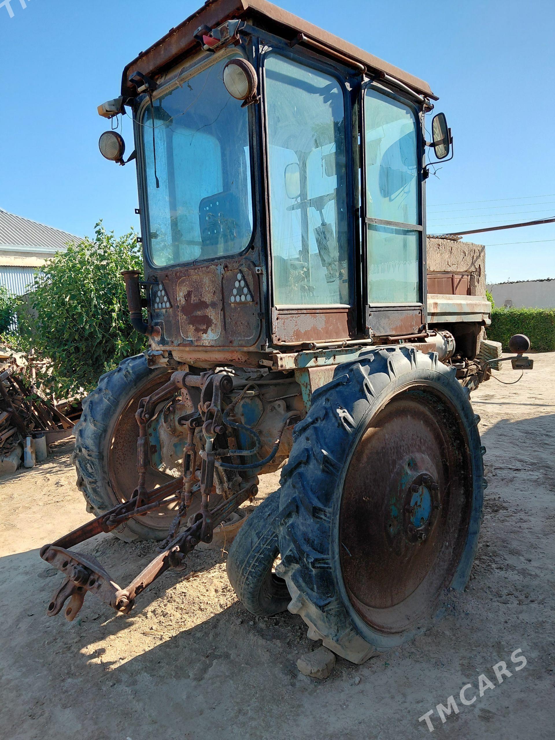 MTZ T-28 1991 - 45 000 TMT - Ёлётен - img 1