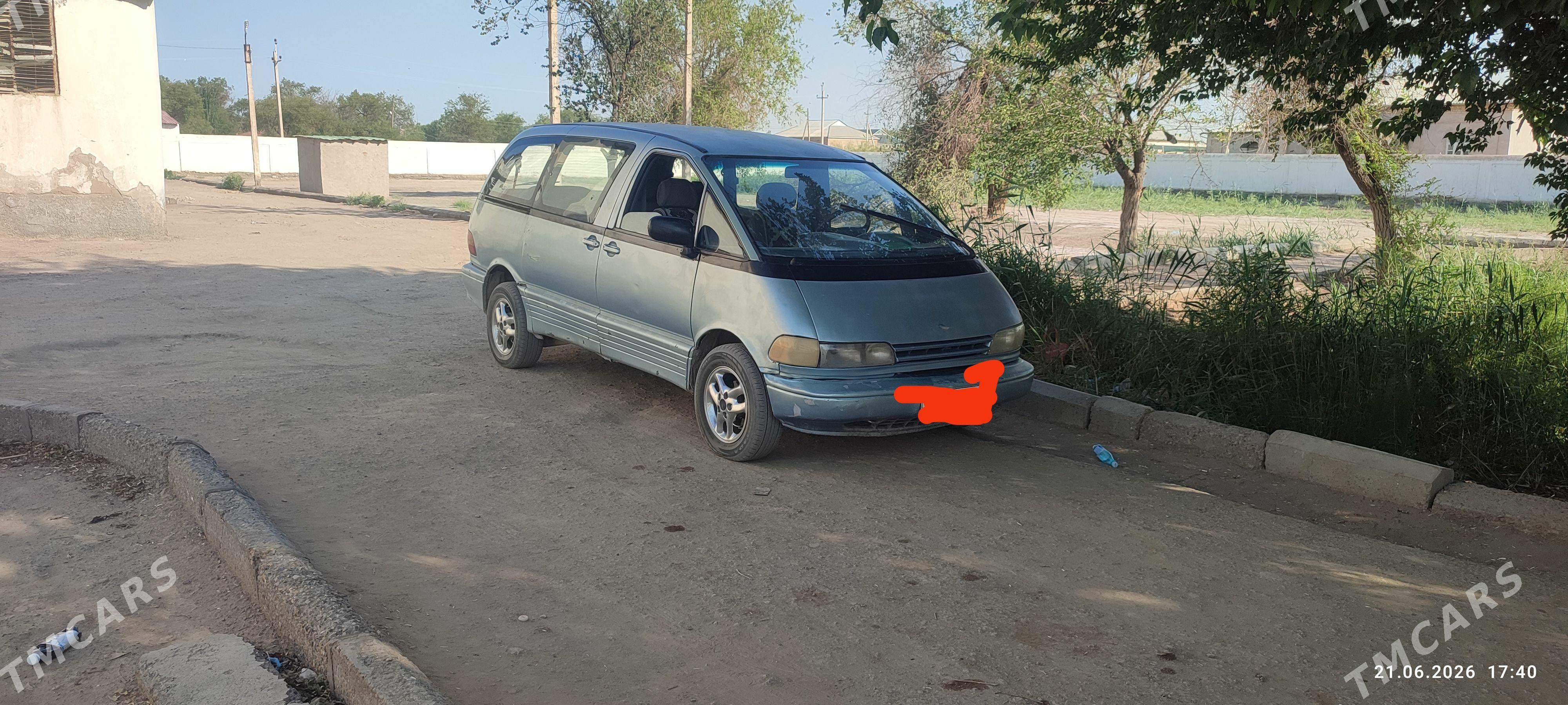 Toyota Previa 1991 - 70 000 TMT - Gurbansoltan Eje - img 1