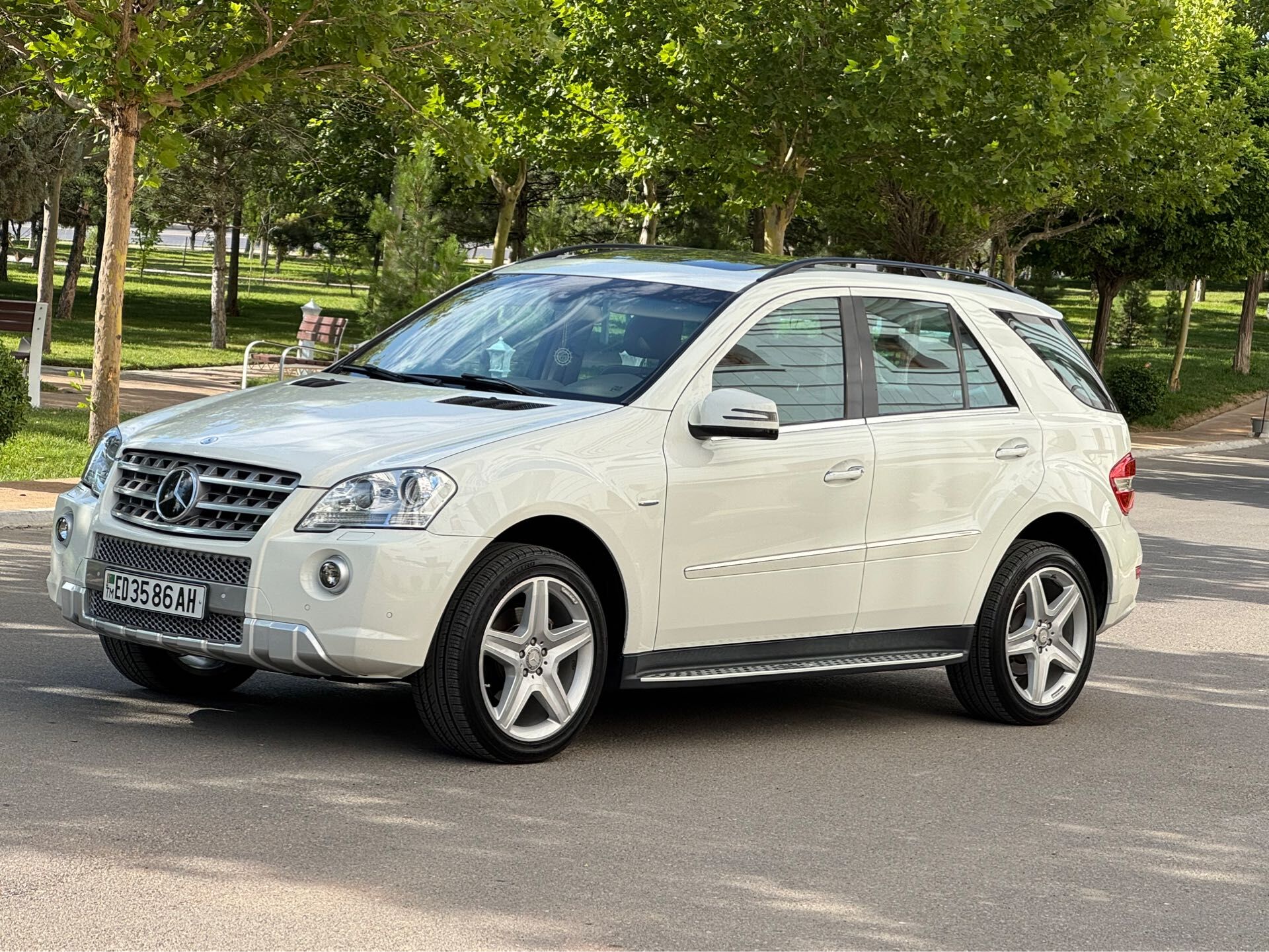 Mercedes-Benz ML350 2010 - 285 000 TMT - Aşgabat - img 1