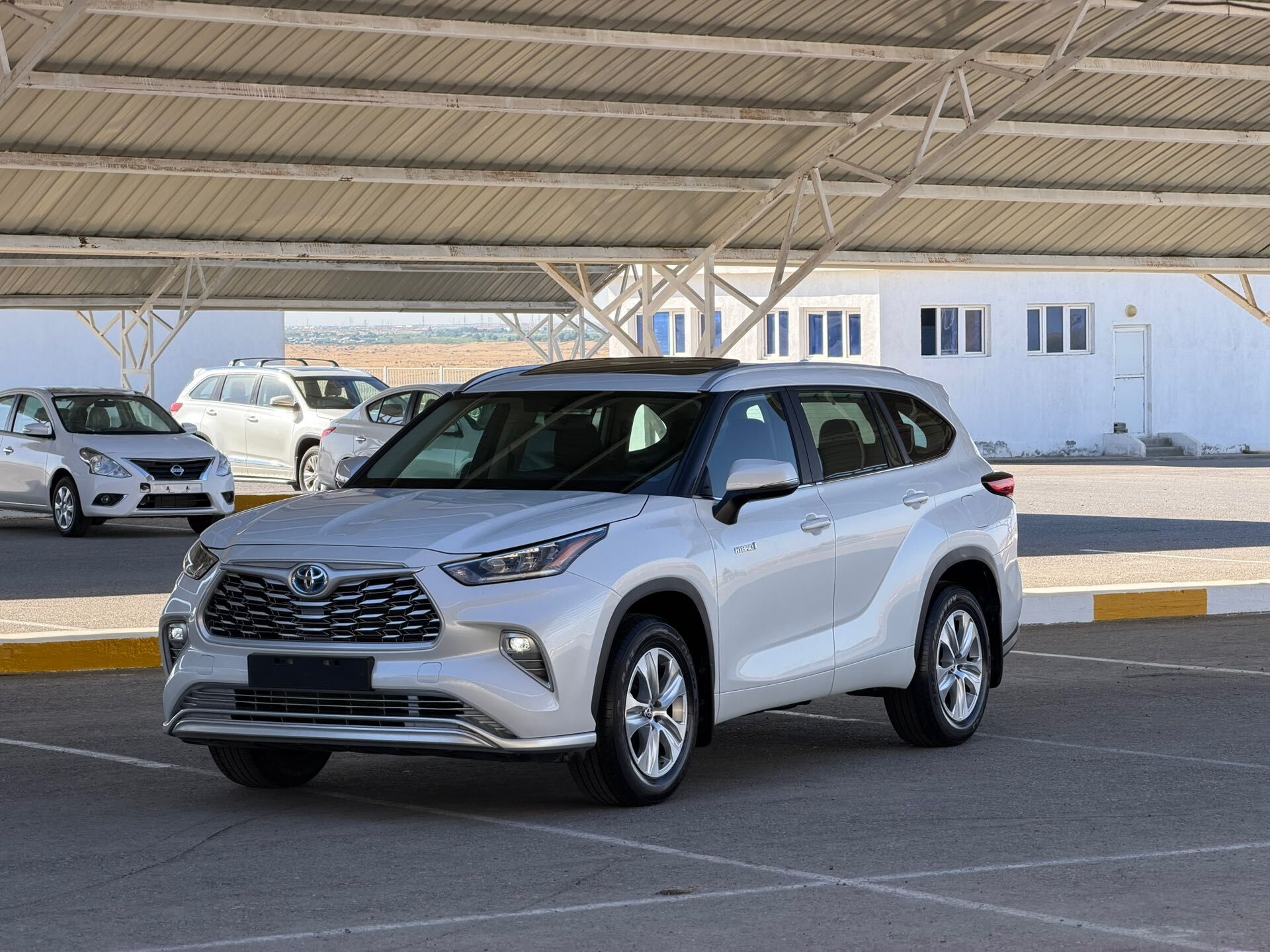 Toyota Highlander 2022 - 725 000 TMT - Aşgabat - img 1