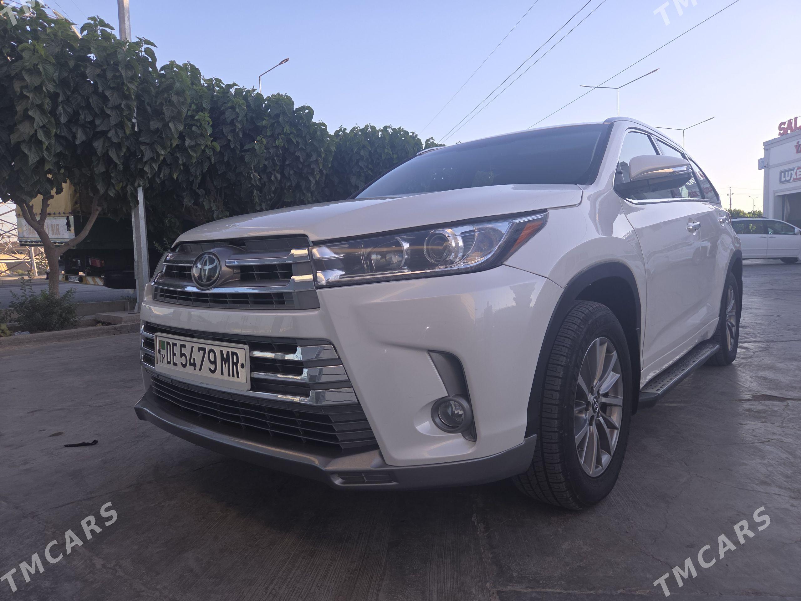 Toyota Highlander 2018 - 430 000 TMT - Mary - img 1