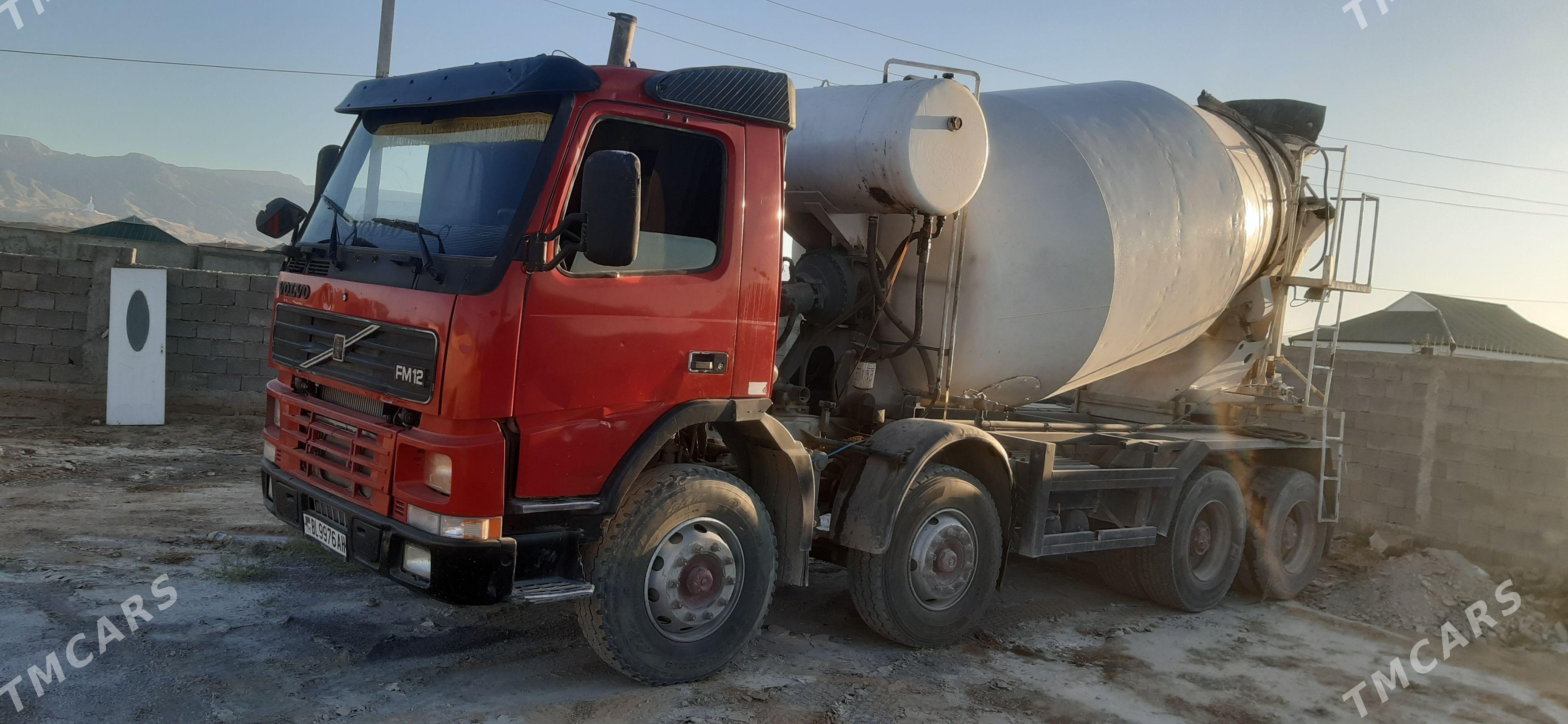 Volvo FH12 2000 - 520 000 TMT - Aşgabat - img 1