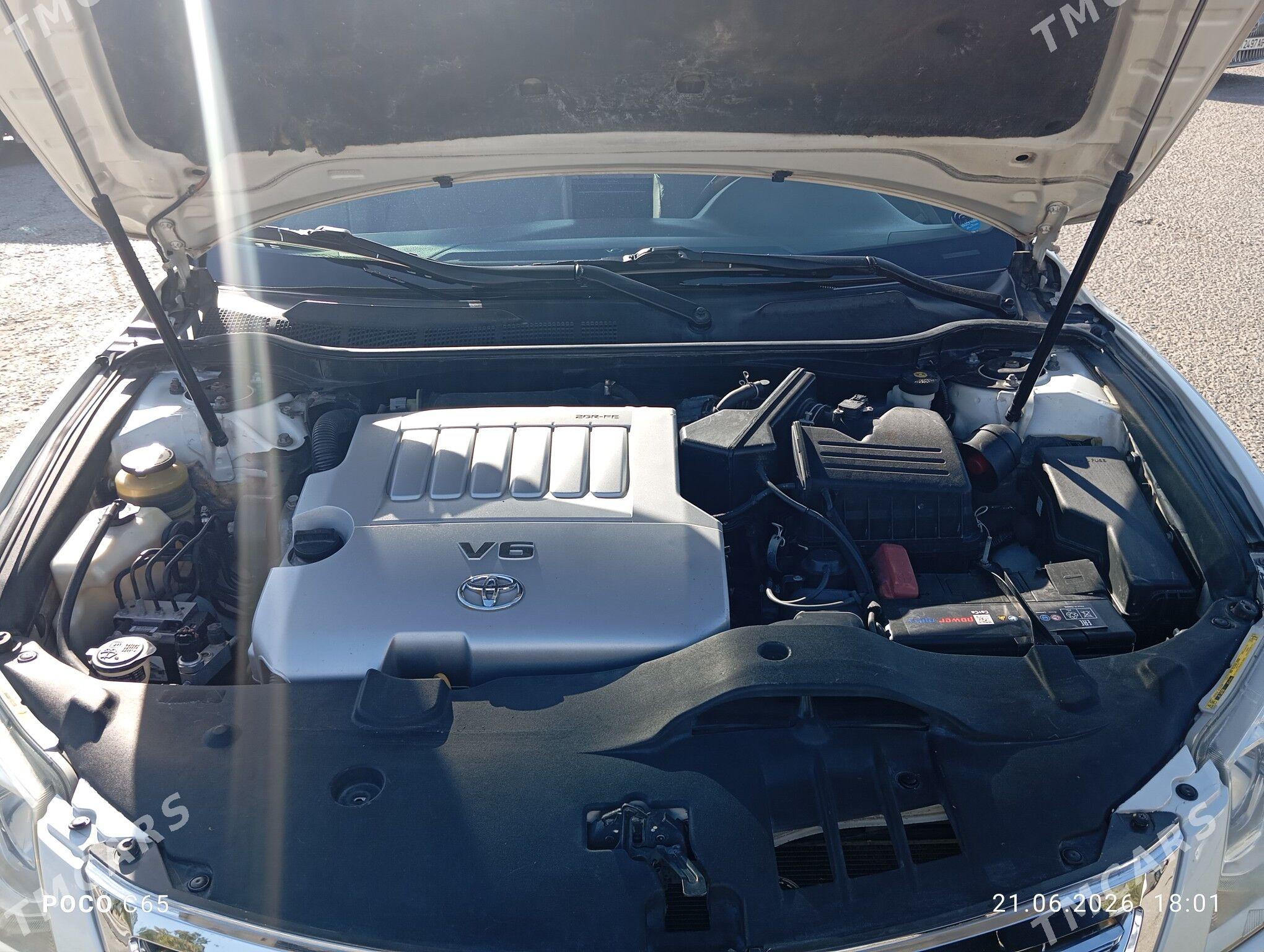 Toyota Aurion 2011 - 320 000 TMT - Хитровка - img 1
