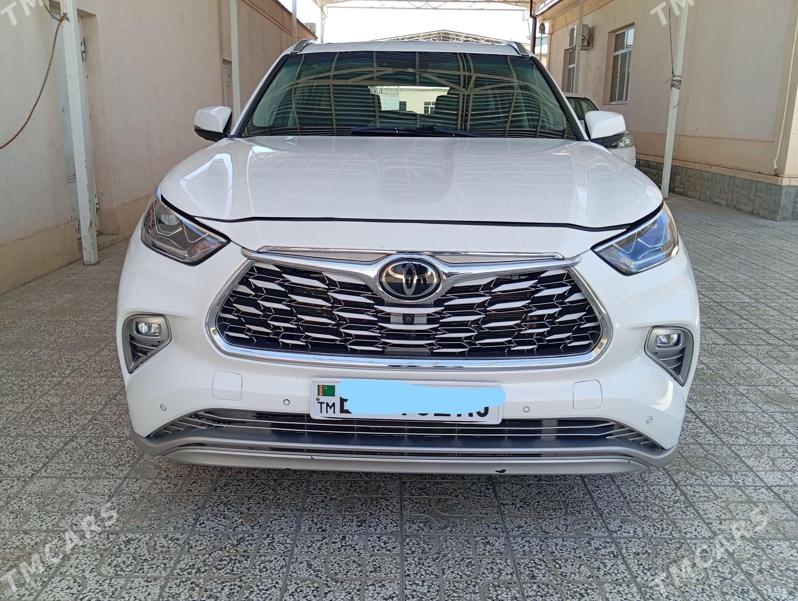 Toyota Highlander 2021 - 630 000 TMT - Aşgabat - img 1