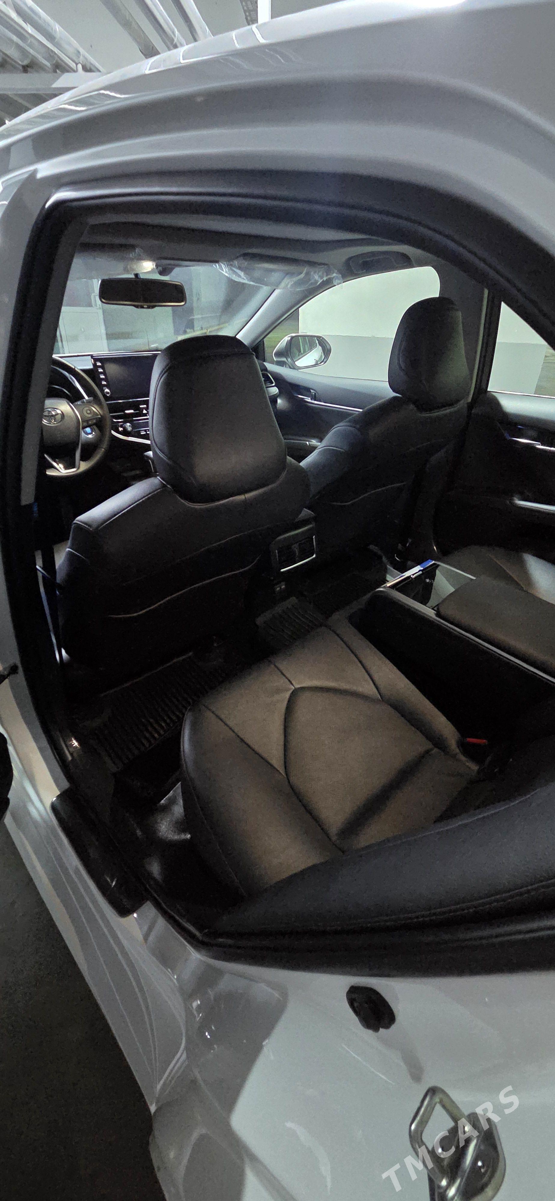 Toyota Camry 2023 - 702 000 TMT - Улица Ататурка - img 1