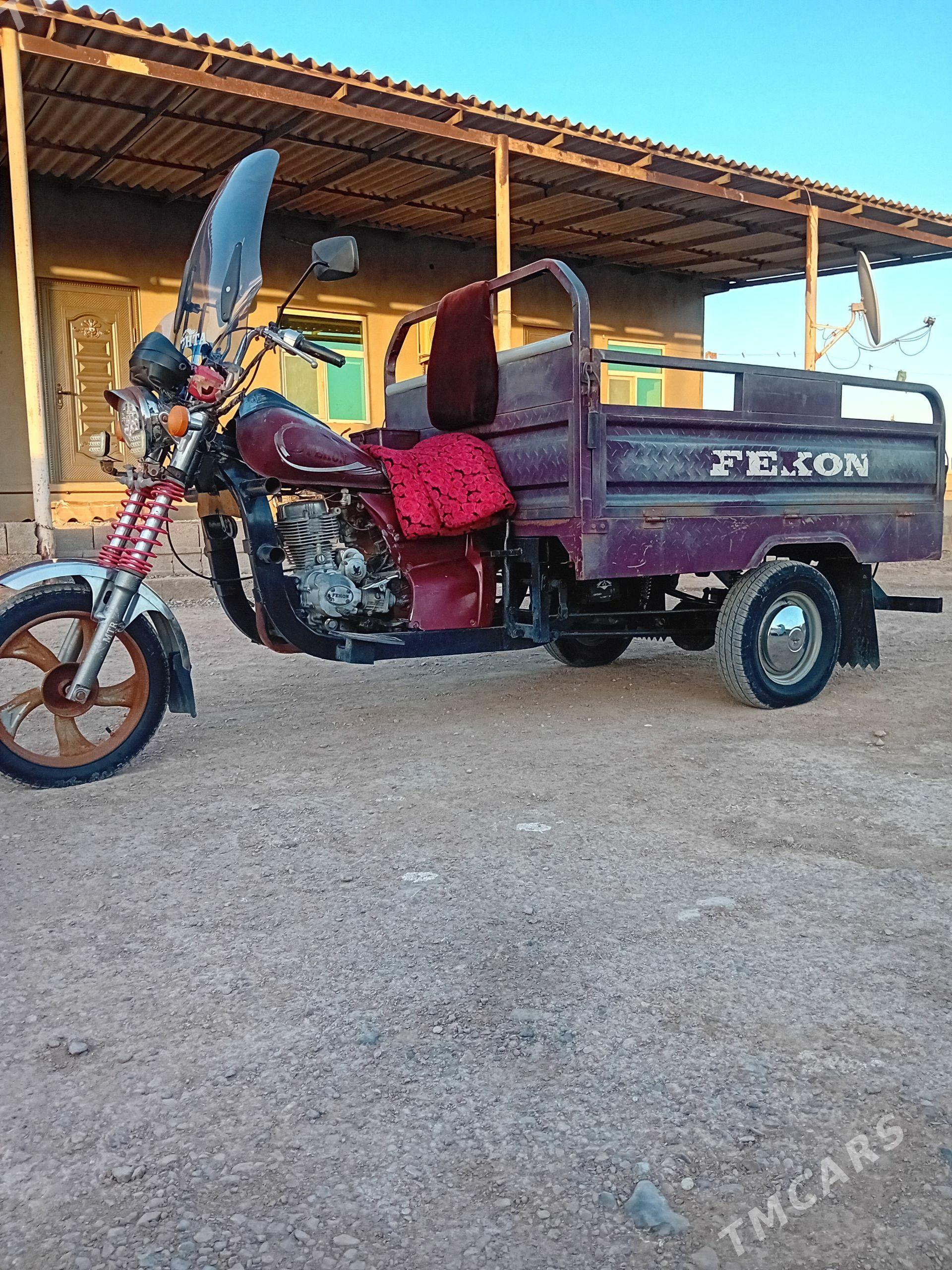 Fekon FK200-14G 2015 - 18 000 TMT - Теджен - img 1