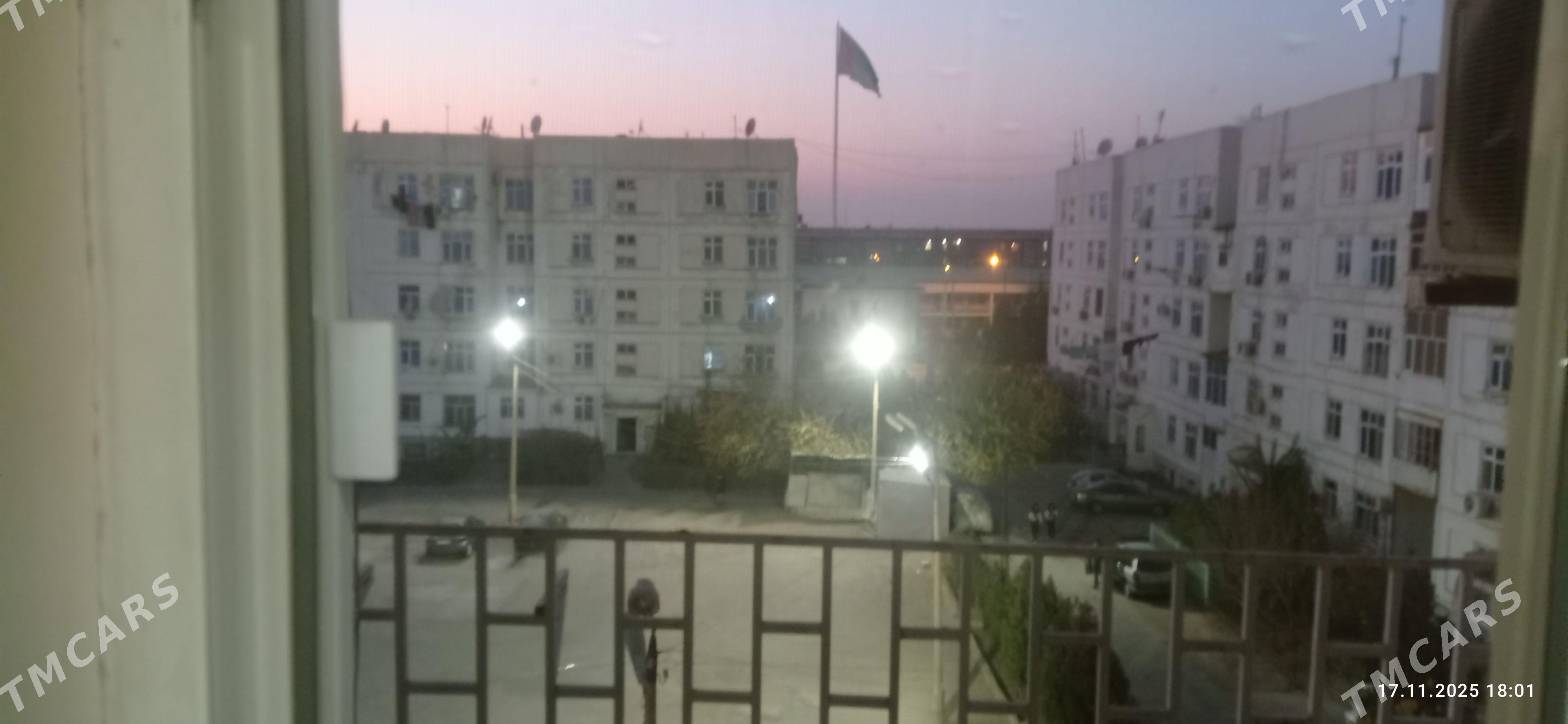 Nygmat bazar tarapda kwartira - Дашогуз - img 1