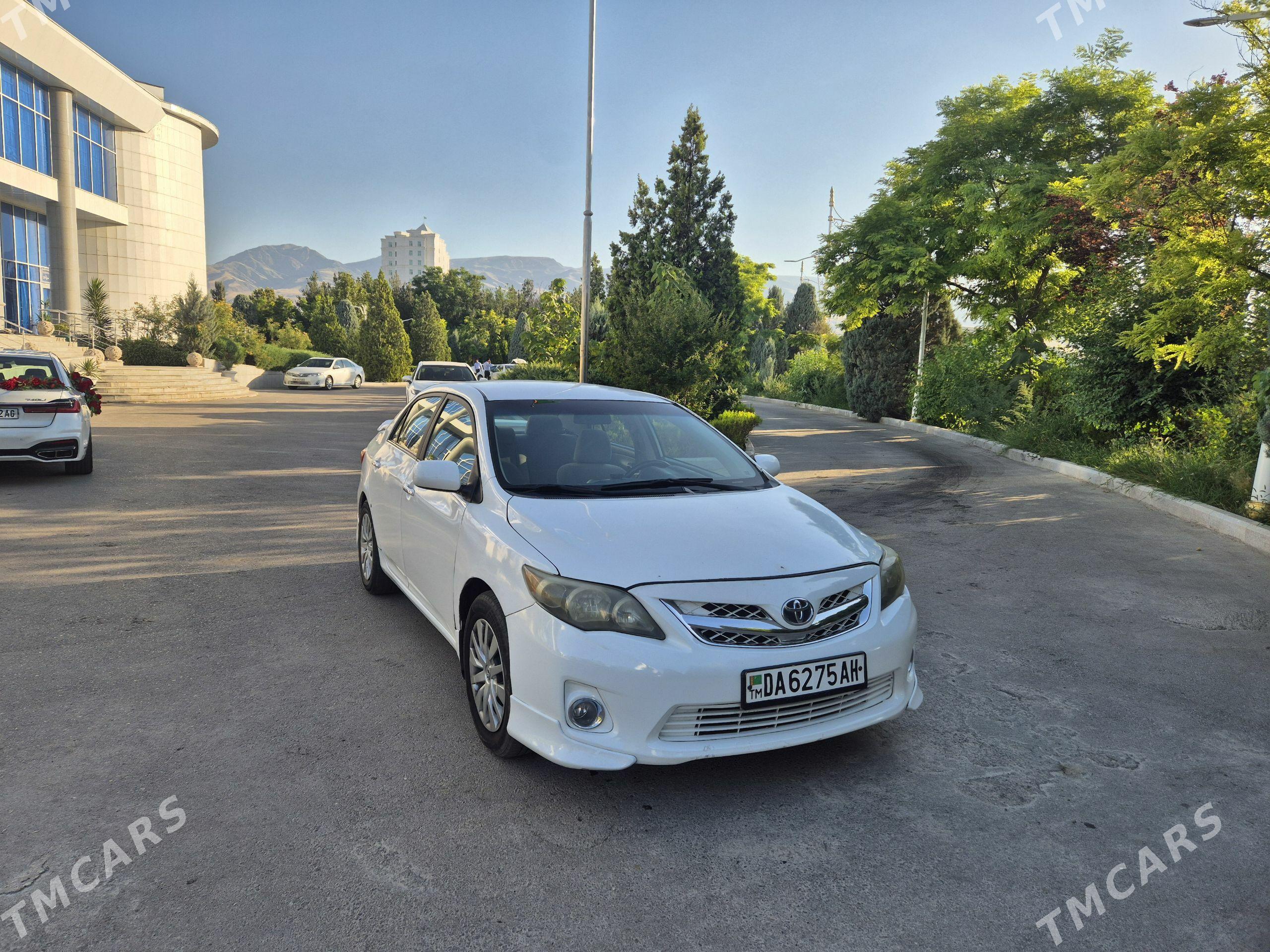 Toyota Corolla 2010 - 150 000 TMT - Ашхабад - img 1