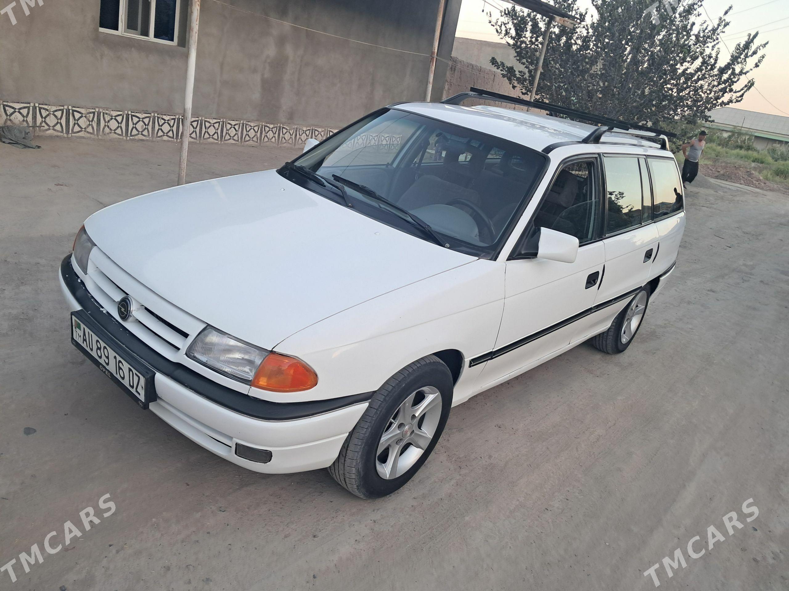 Opel Astra 1993 - 50 000 TMT - Шабатский этрап - img 1