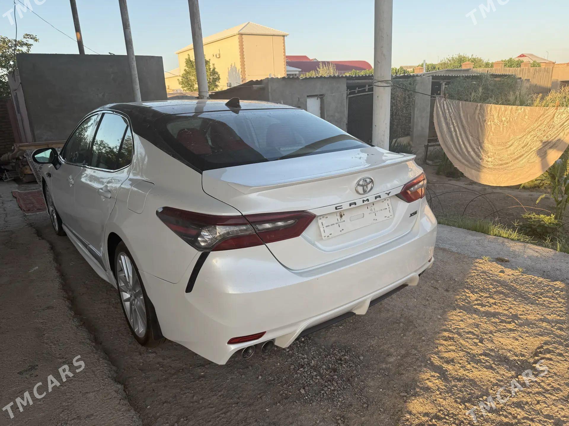 Toyota Camry 2018 - 380 000 TMT - Мары - img 1