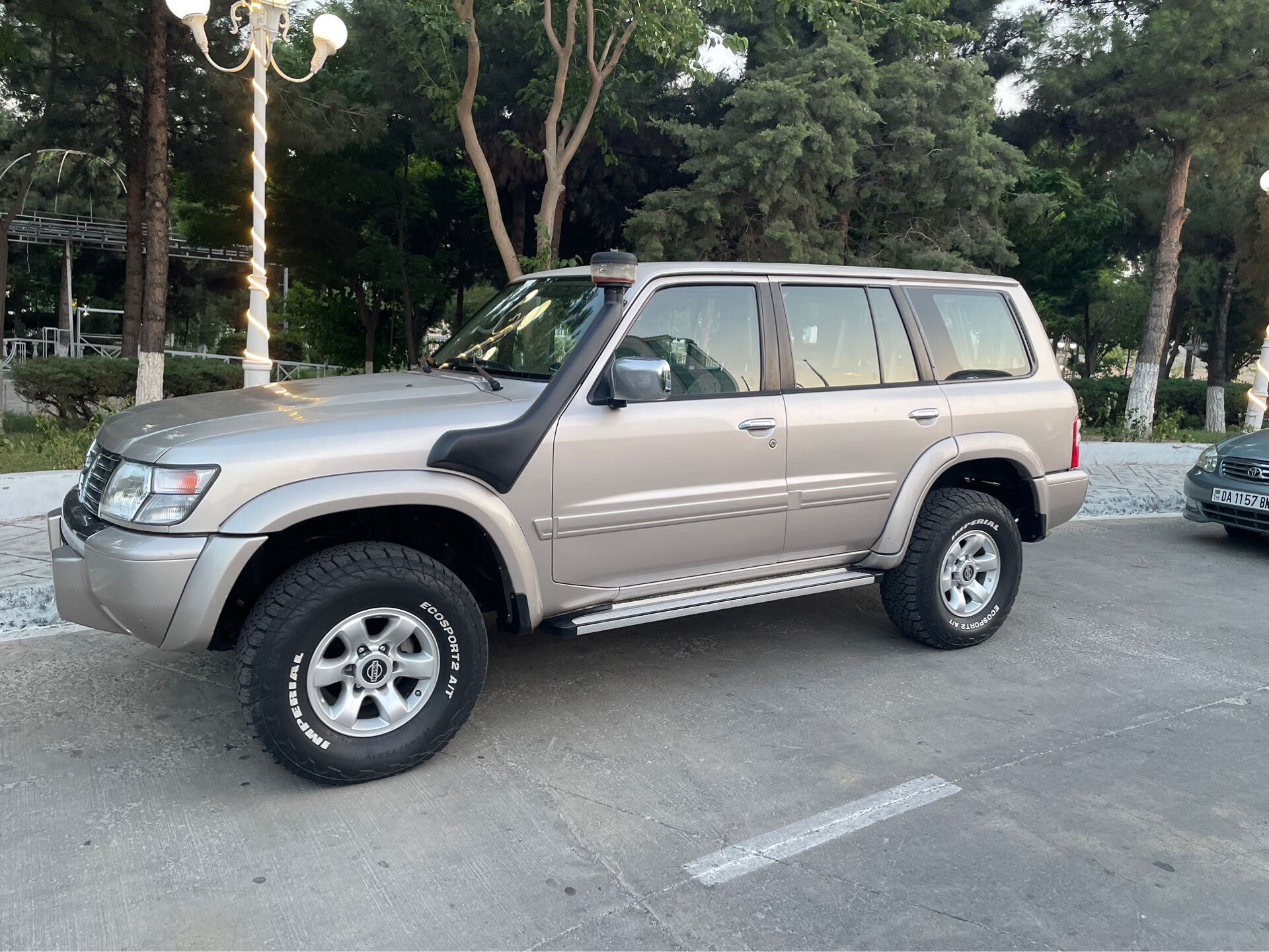Nissan Patrol 2000 - 300 000 TMT - Türkmenbaşy - img 1