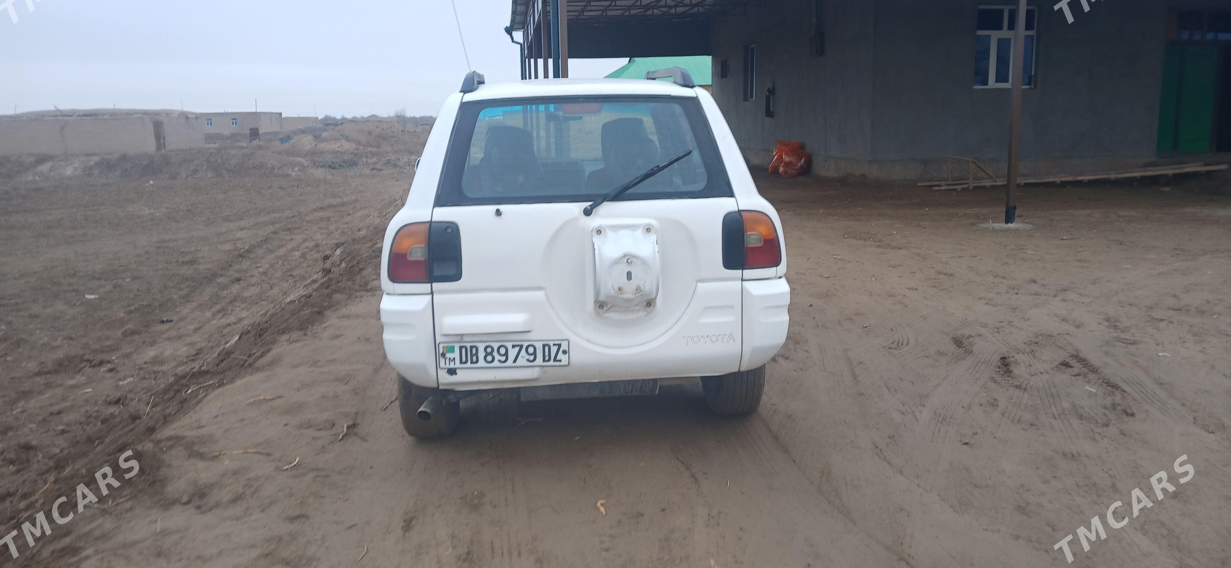 Toyota RAV4 1998 - 100 000 TMT - Акдепе - img 1