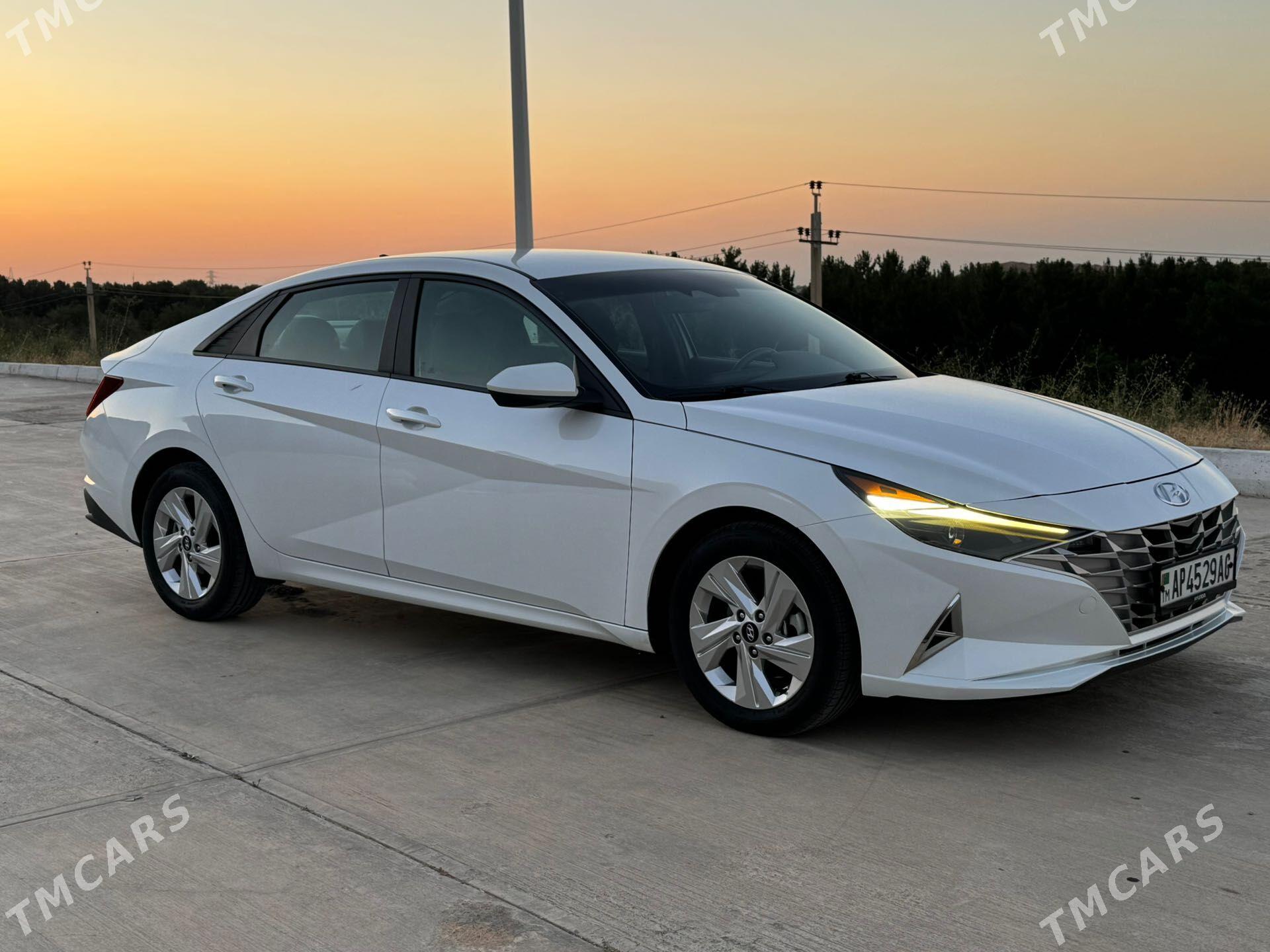 Hyundai Elantra 2021 - 270 000 TMT - Aşgabat - img 1
