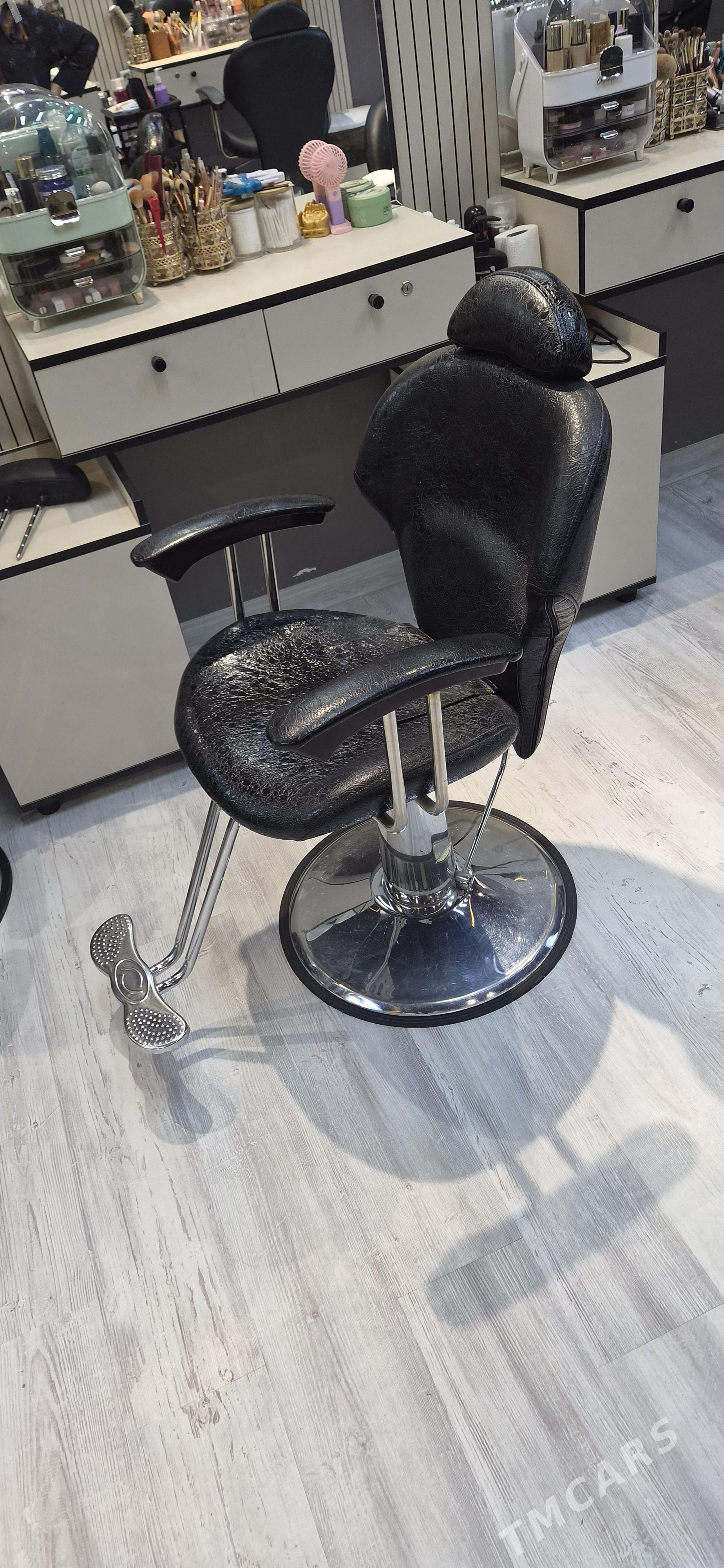 Salon kreslo - Бузмеин - img 1
