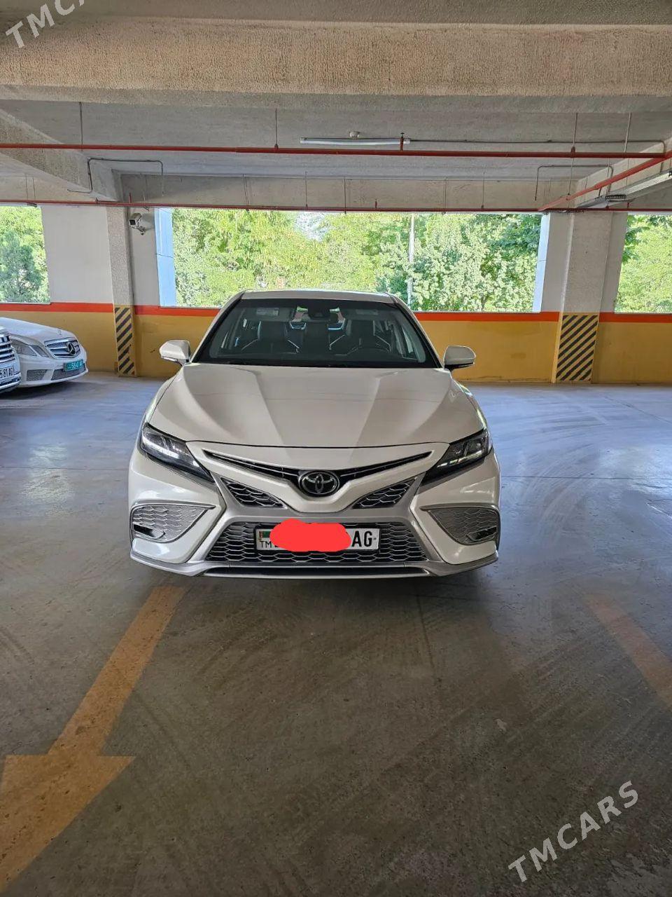 Toyota Camry 2022 - 312 000 TMT - Ашхабад - img 1