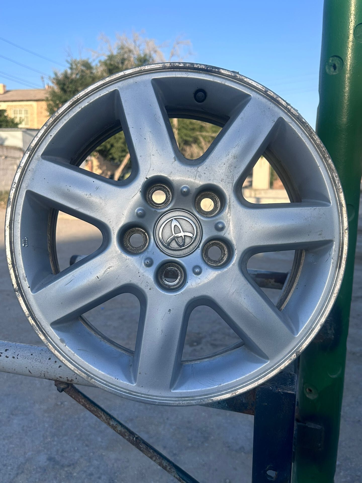 Toyota Avalon 2001-2003 300 TMT - Balkanabat - img 1