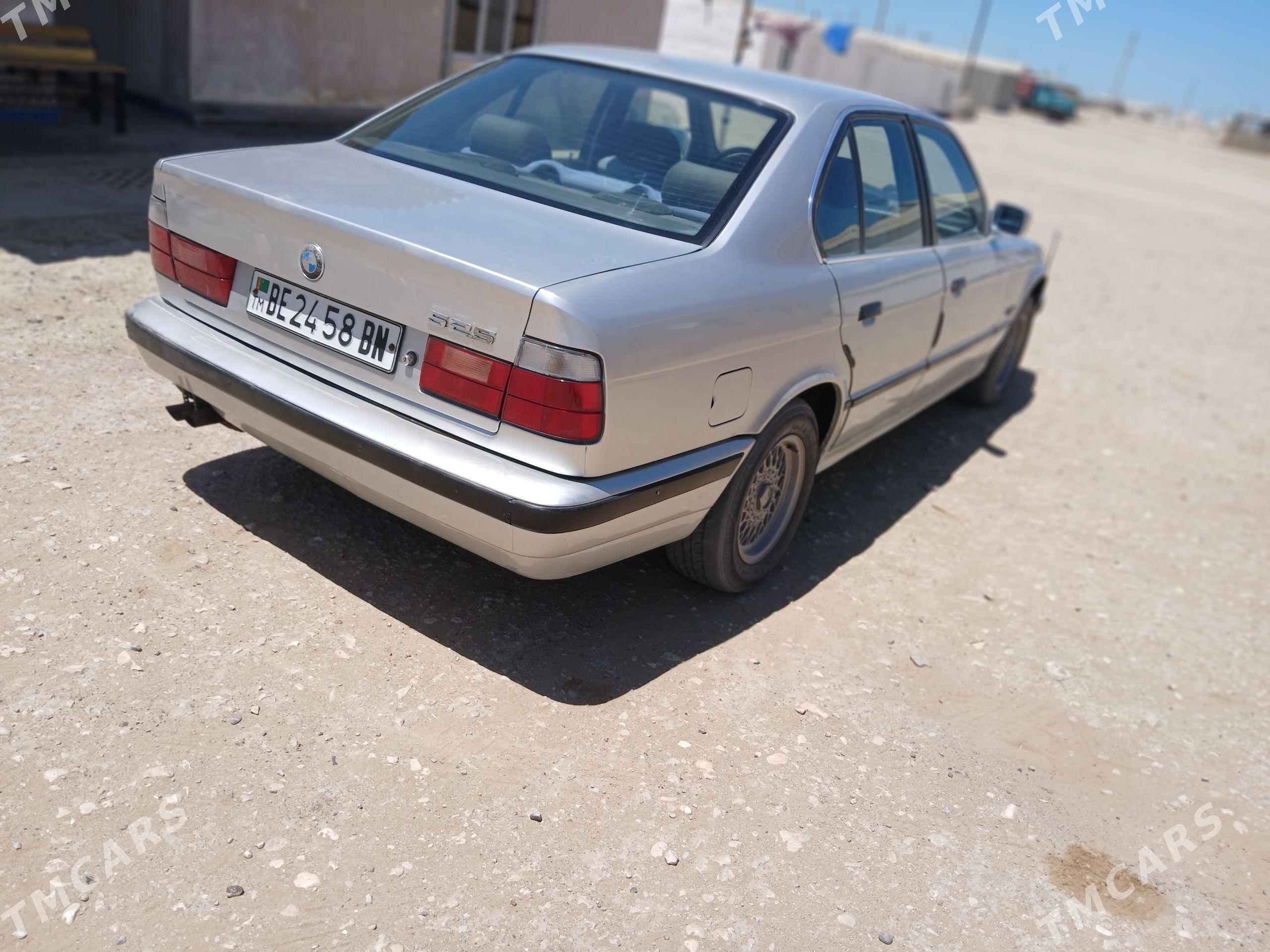 BMW 525 1991 - 55 000 TMT - Эсенгулы - img 1