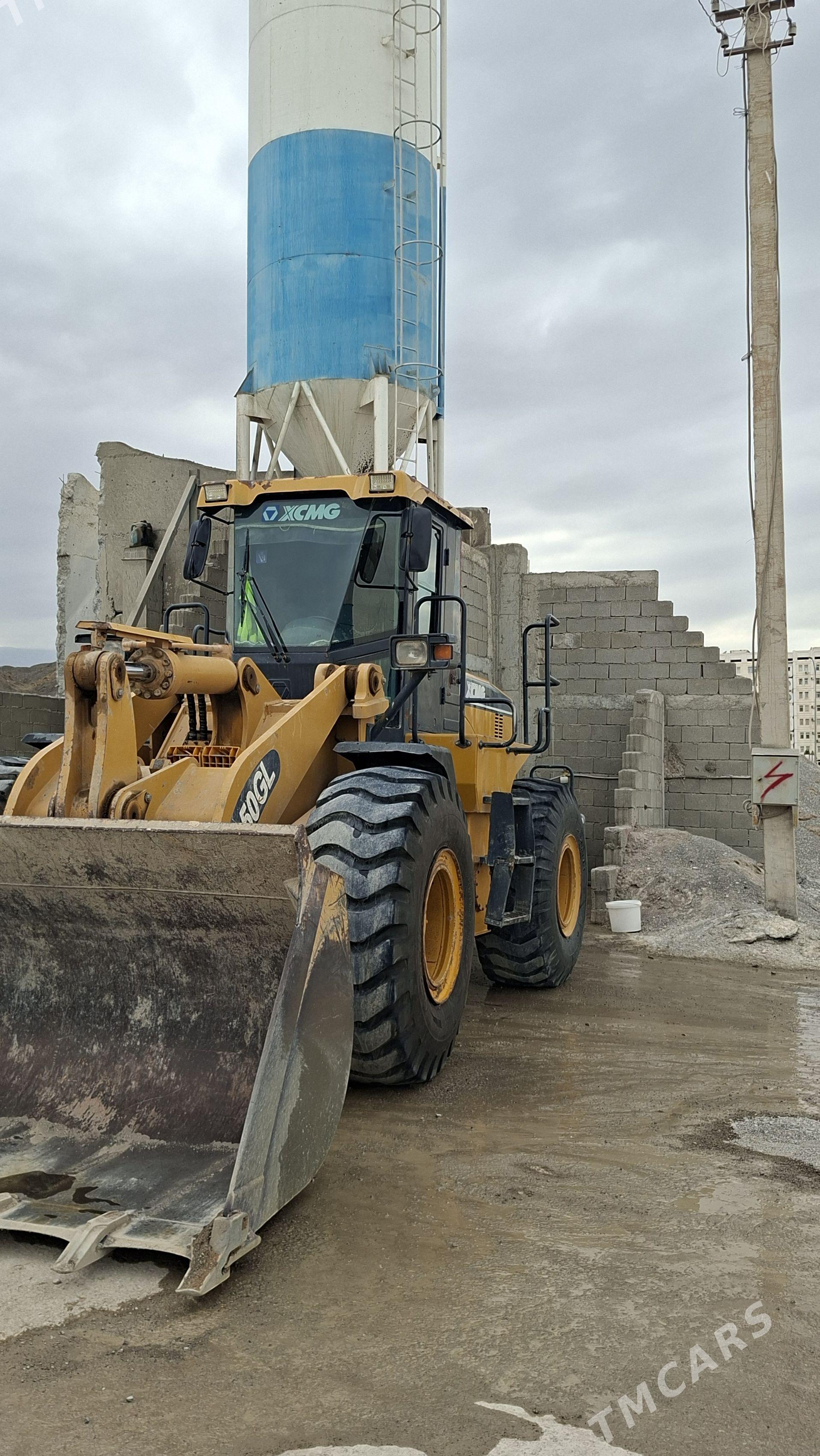 XCMG ZL50 2013 - 640 000 TMT - Мир 7 - img 1