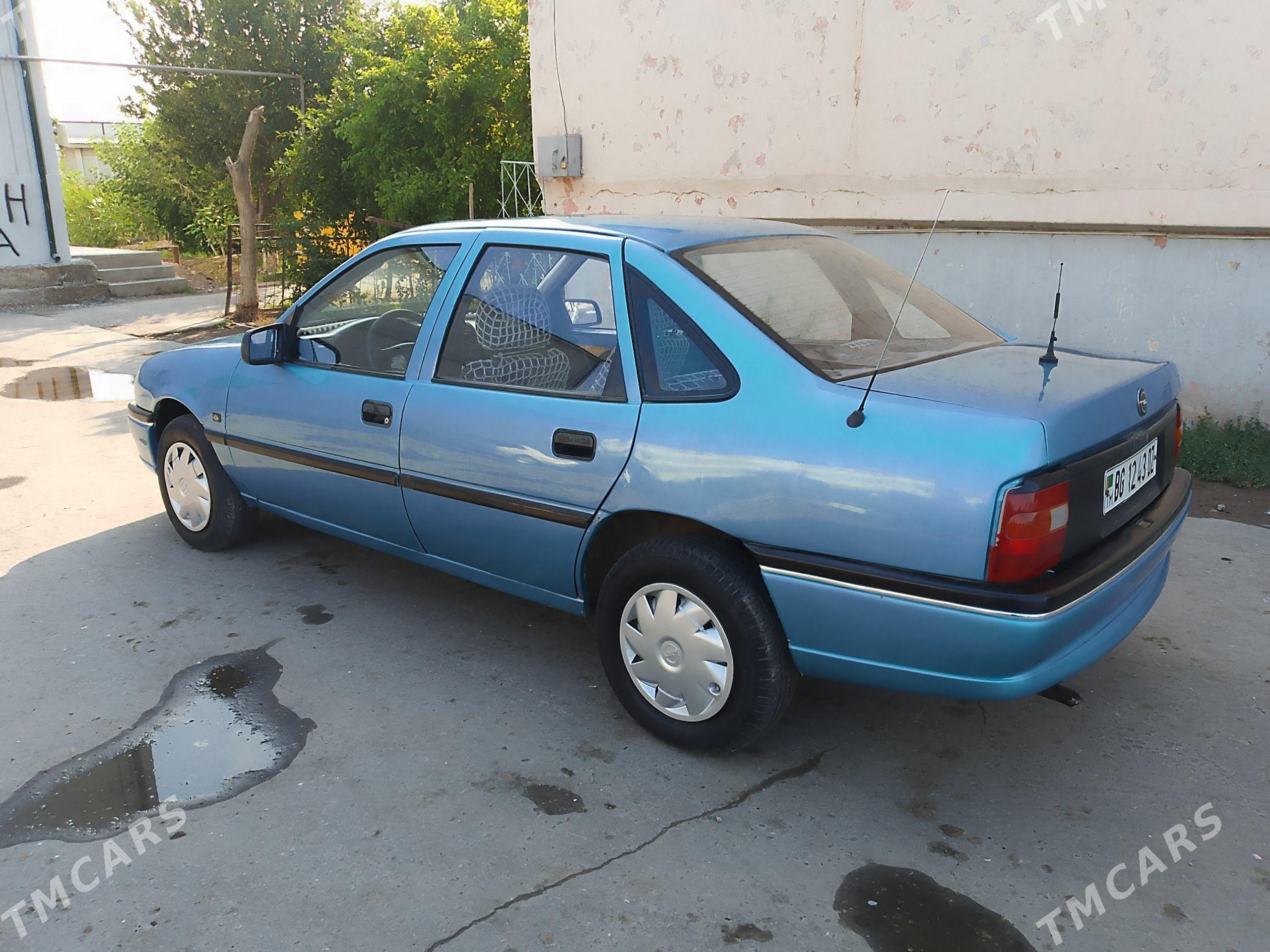 Opel Vectra 1992 - 39 000 TMT - Дашогуз - img 1